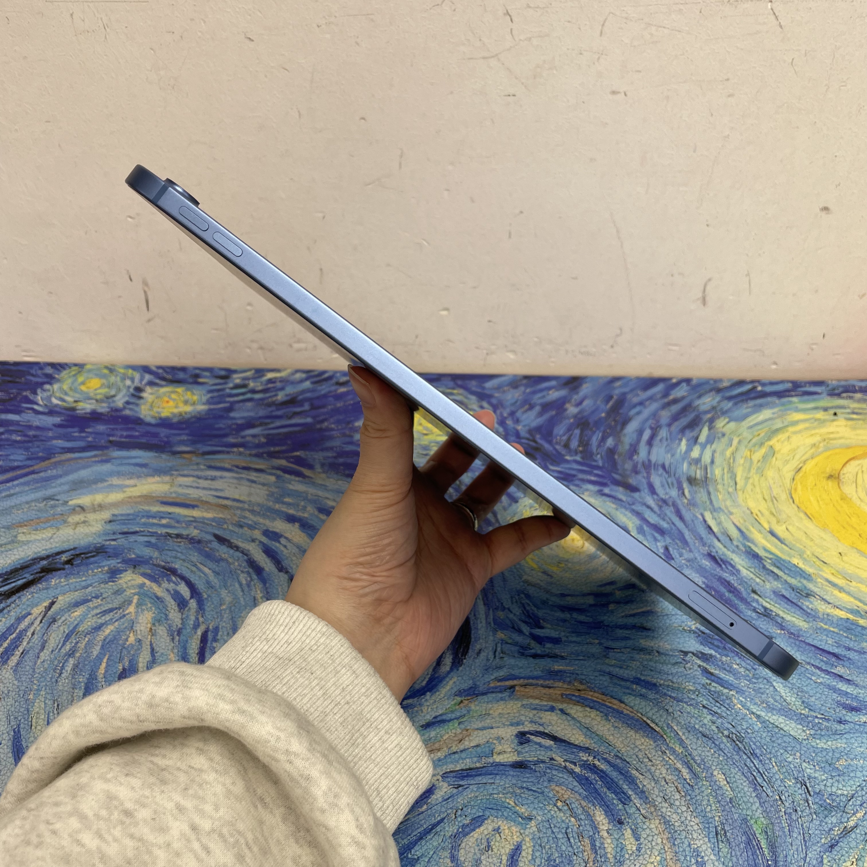 *531386 iPad 10 靚機 256GB 插卡版 藍色 blue