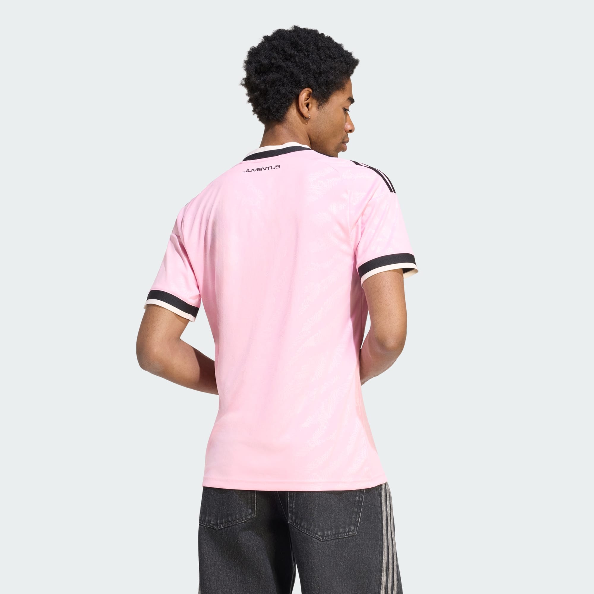 🌸重溫百年經典粉紅  Adidas Juventus 祖雲達斯 2026-27 作客球迷版球衣  (可加印字章) KR4647