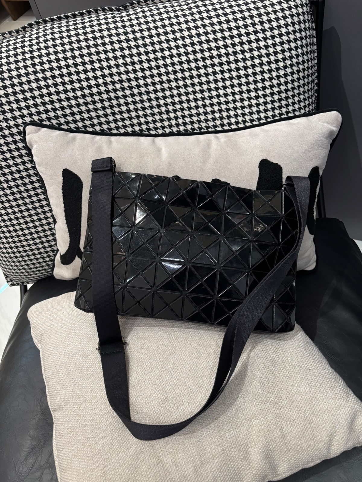 Issey Miyake crossbody Bag 100%Authentic, 90%New