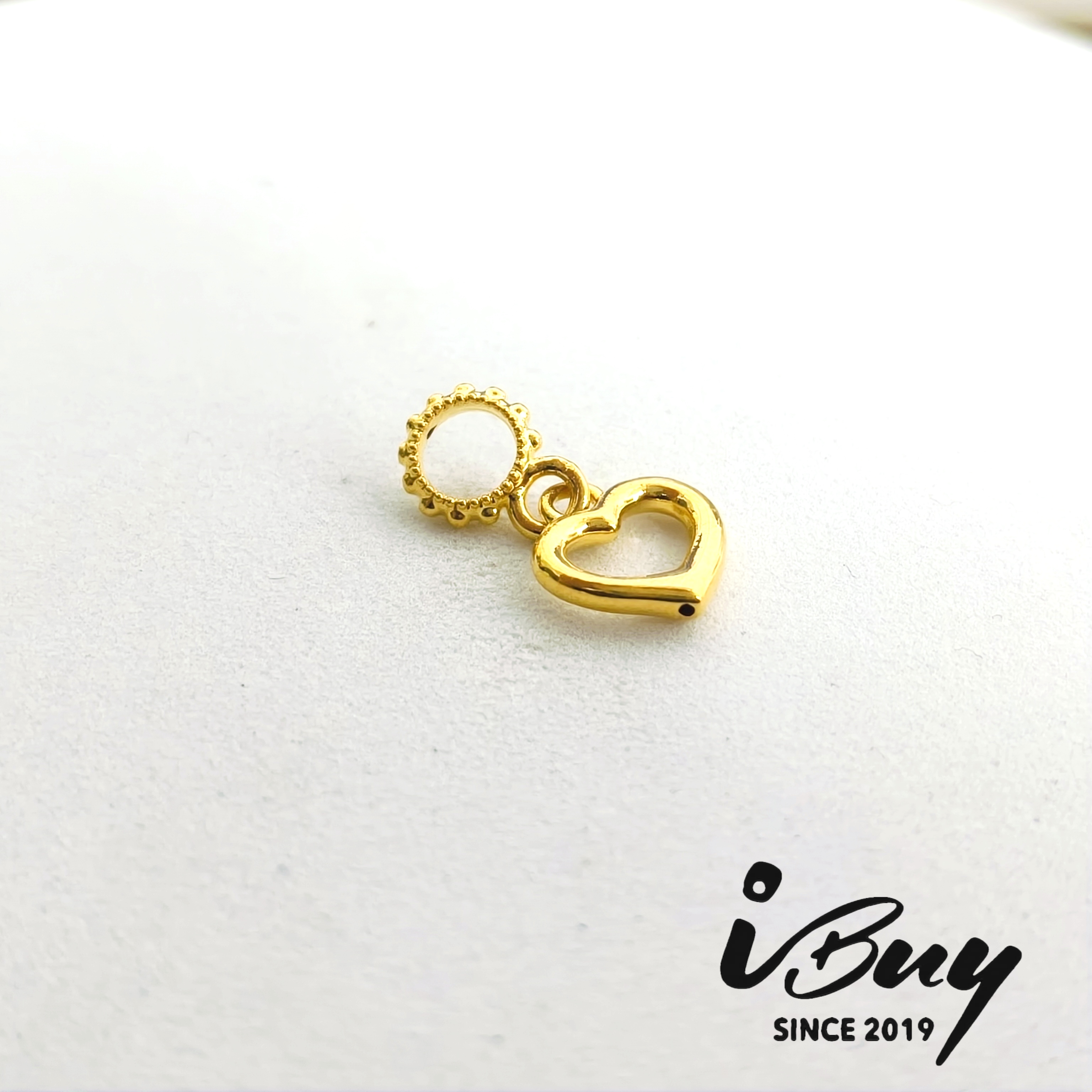916 HARD GOLD LOVE FRAME CHARM 916 硬金 爱心框串咀