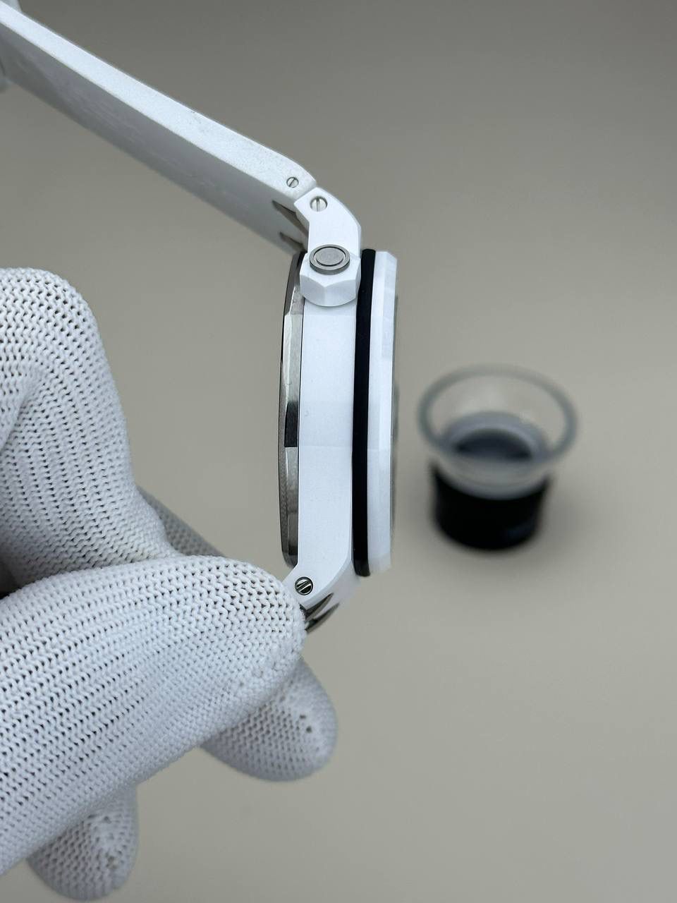 爱彼皇家橡树离岸型白色陶瓷自动机械腕表