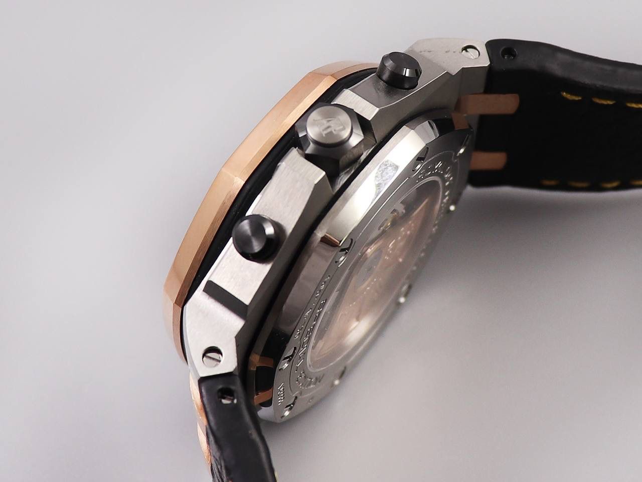 A P皇家橡树离岸型系列26470，搭载CAL.3126定制版全自动计时机芯，尺寸：42*16毫米🔥🔥