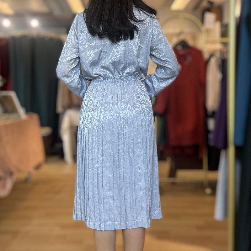 Vintage Bluish Grey Shiny Foliage Pattern Pleated Day & Night Dress (PP001-33)