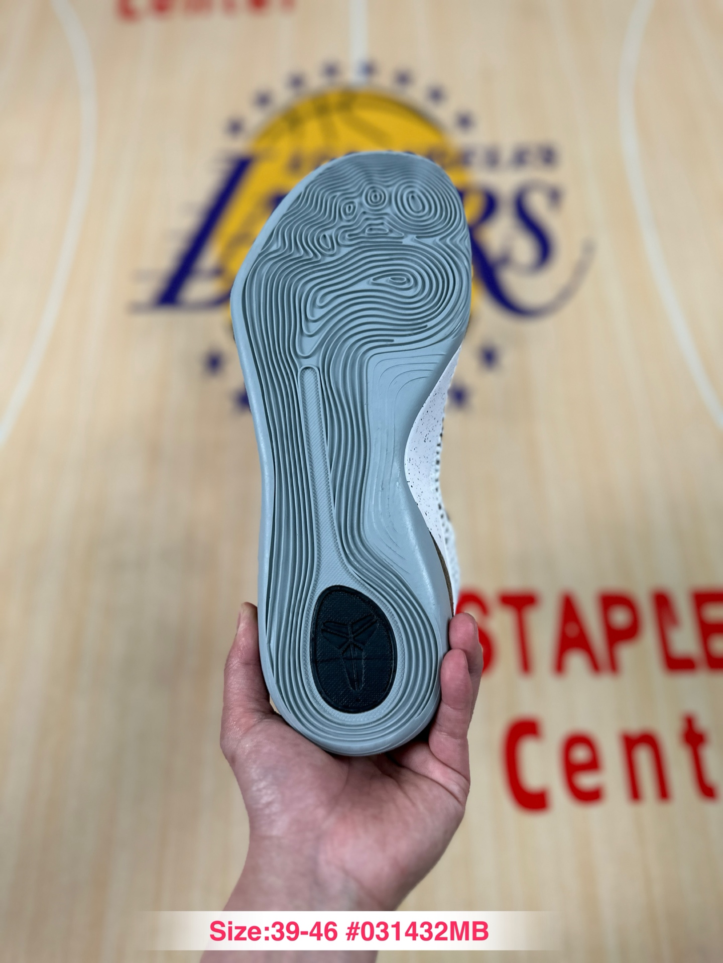 Nike Kobe 9 Elite Low Protro "Beethoven" 639045-101