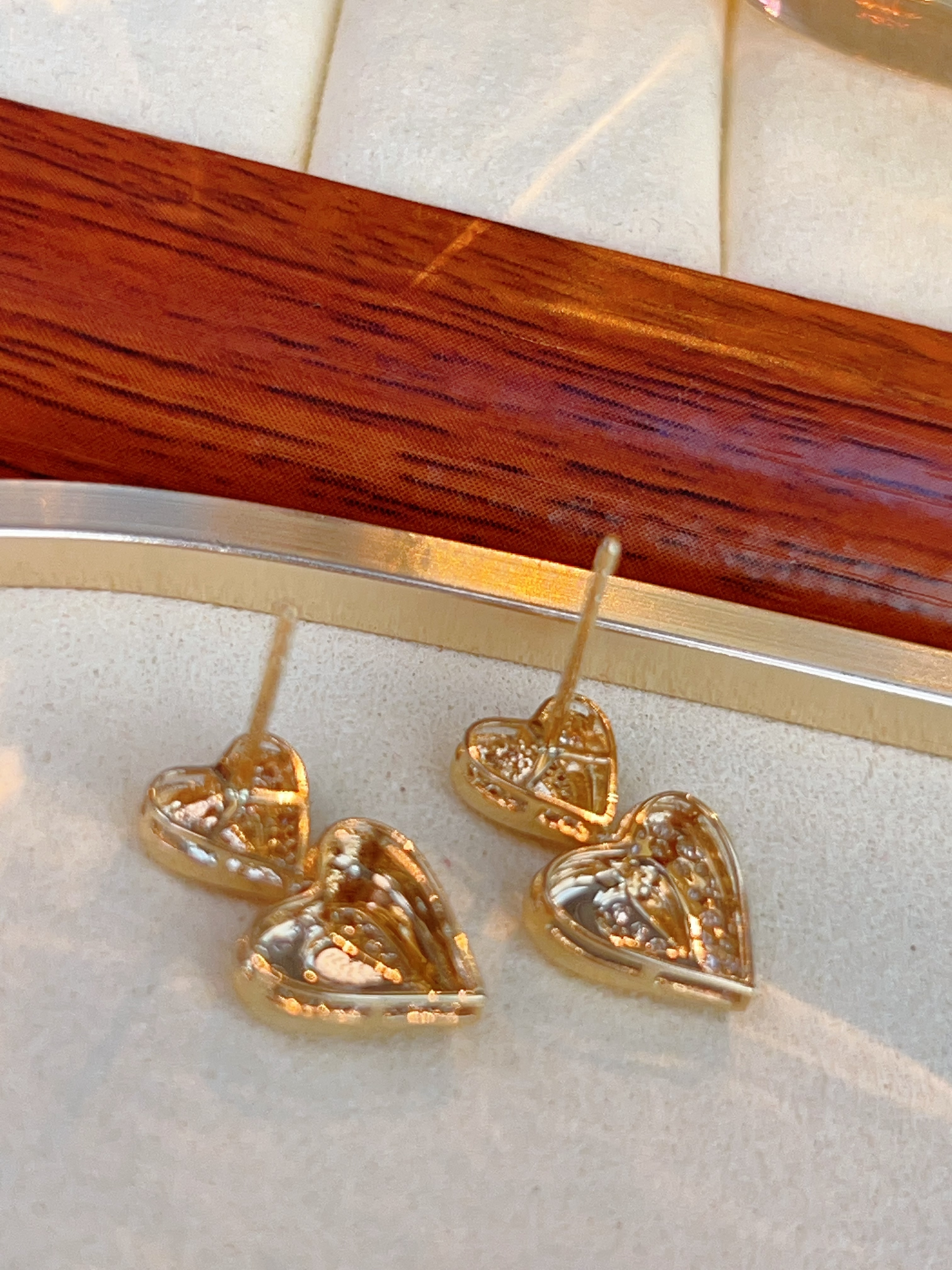 18K Gold Double Heart Diamond Earrings N031330