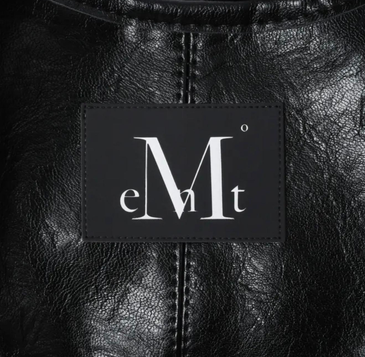 *🇰🇷韓國直送熱爆品牌MUCENT 韓國🇰🇷專門店/免稅店25SS Best seller 新月形皮革單肩包/斜孭包*