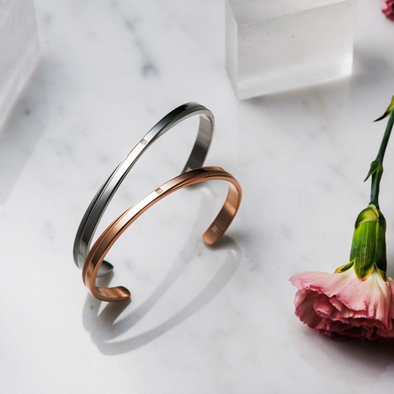 📦訂購 日本限定 White Clover 手鐲 (一對)