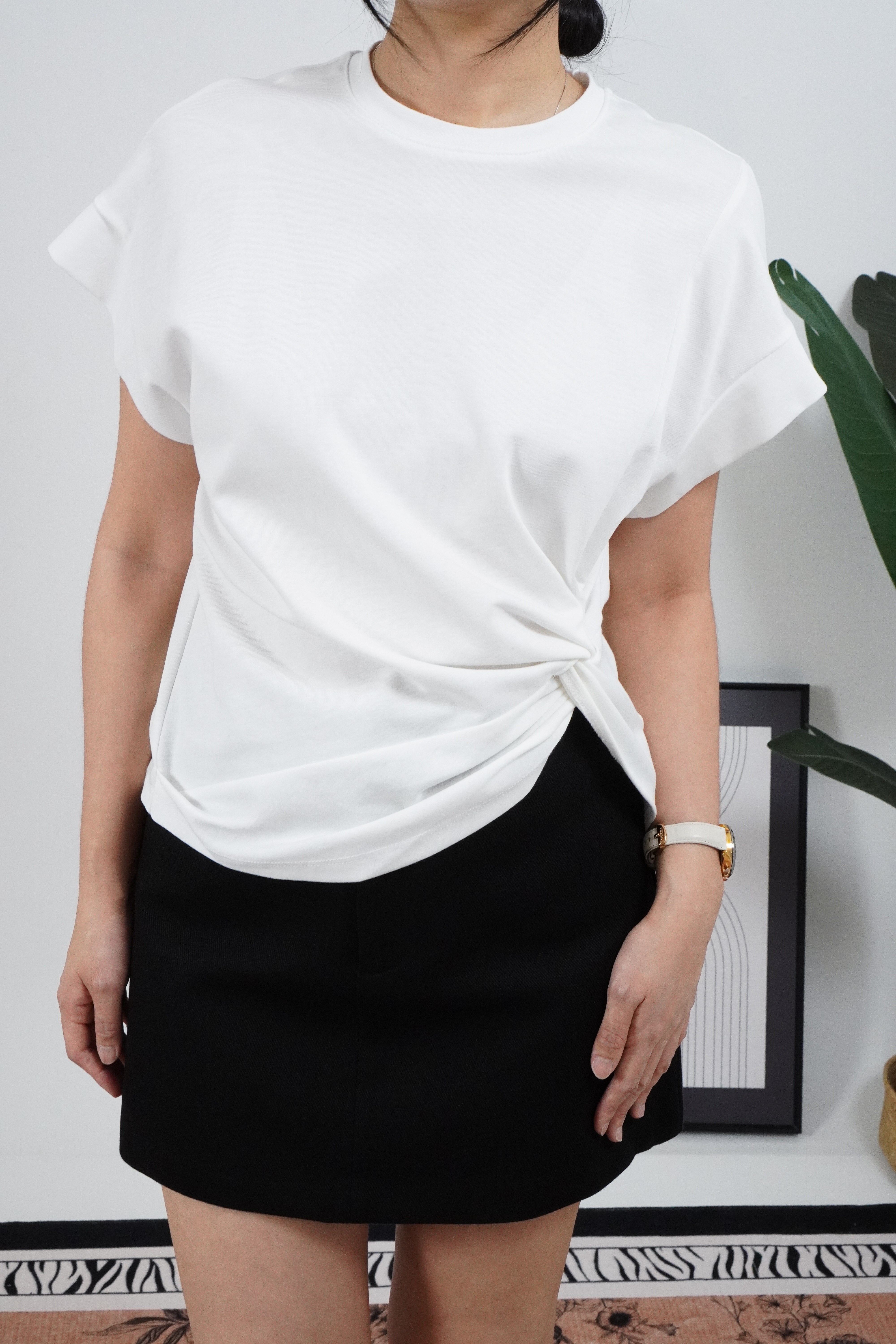 法式立体扭褶圆领T恤