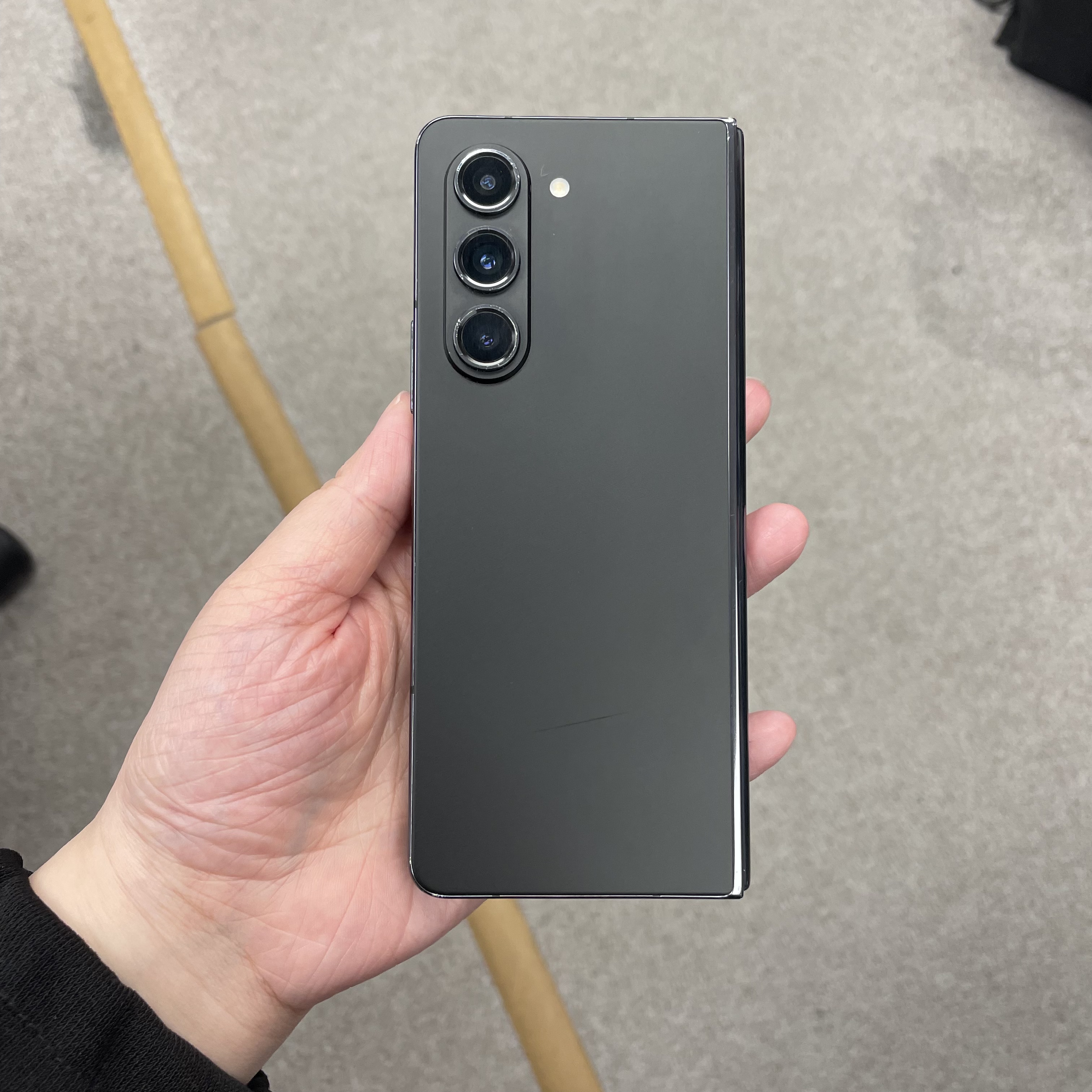 *6226 Galaxy Z Fold 5 靚機 12+512GB 黑色 black