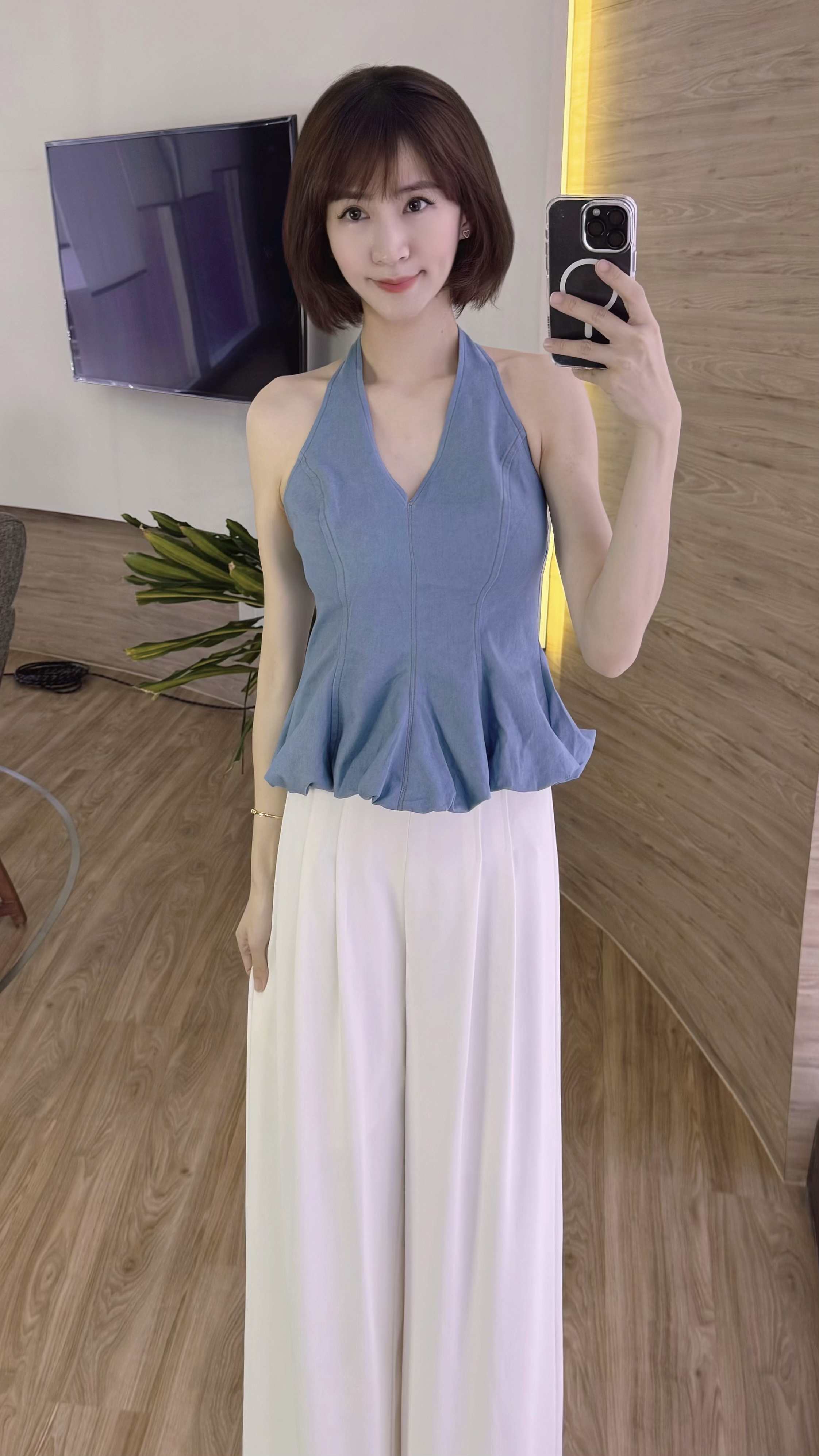 Arden Halter Bubble Top