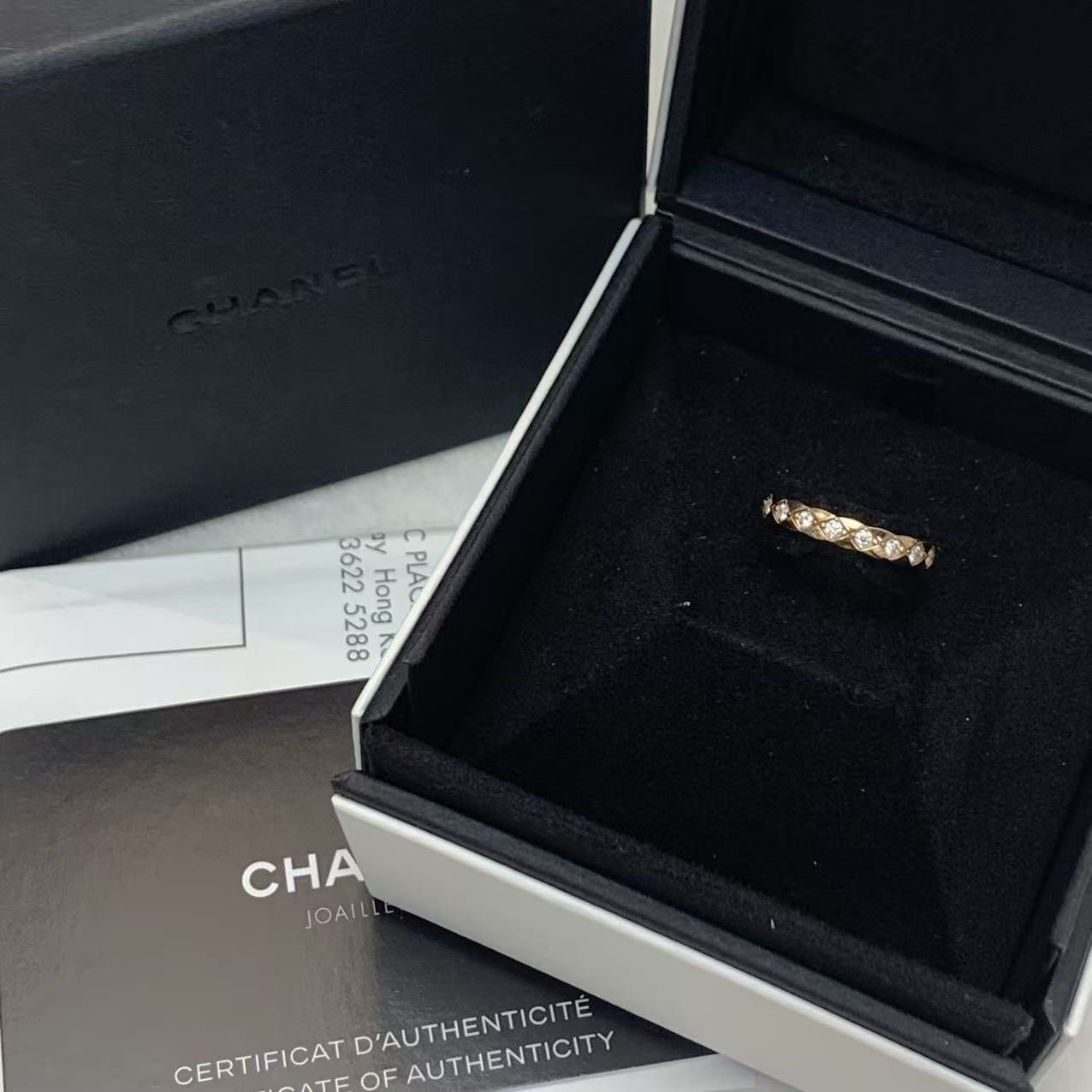 CHANEL香奈兒CoCo Crush系列戒指 51碼 18k黃金鑲鑽滿鑽 窄版 米金色 時尚奢華 菱格紋外形設計 熱門首飾Jennie同款