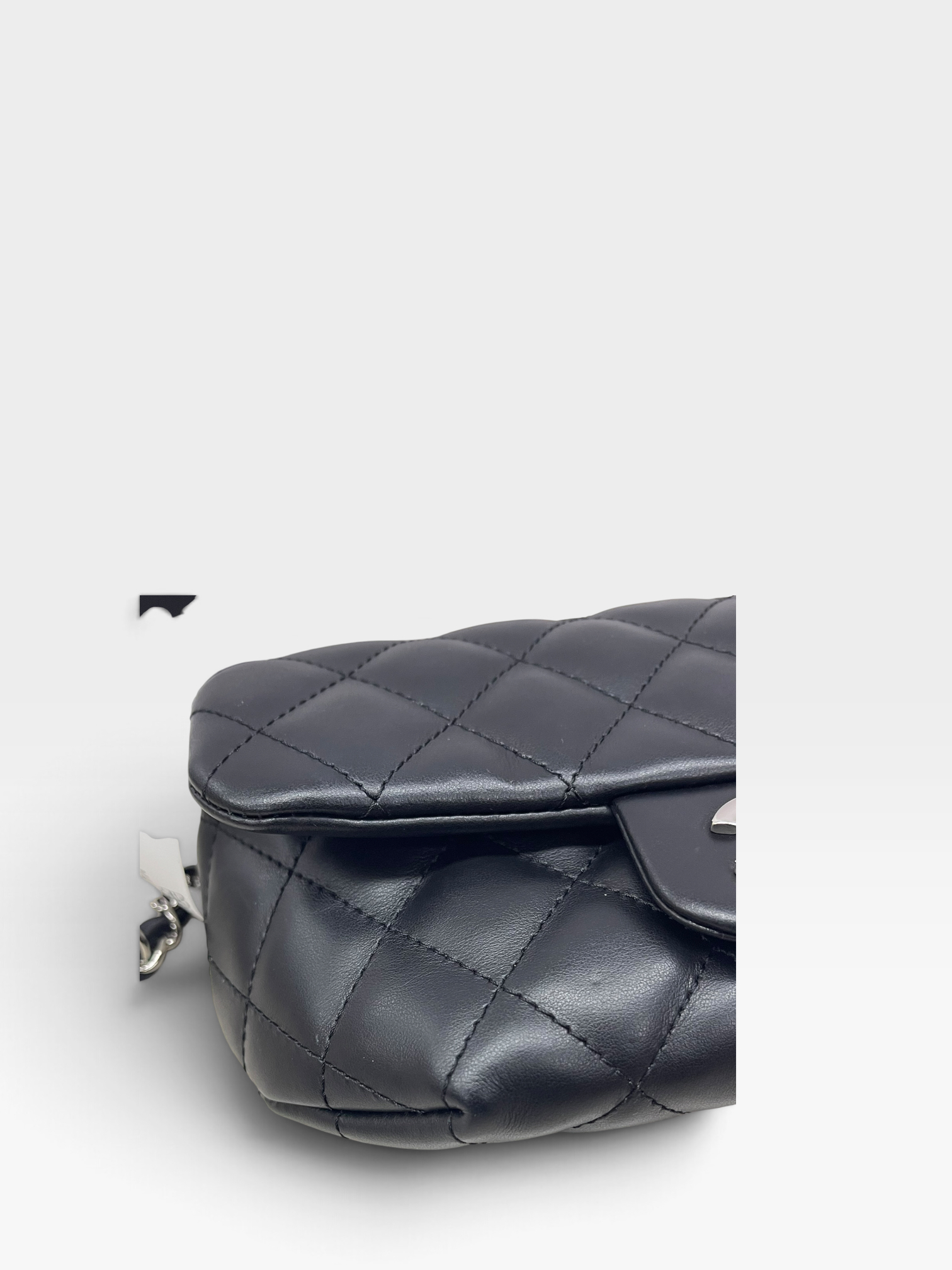 Pre-Owned CHANEL Uniform Flap Belt Bag / Product Code: 090903