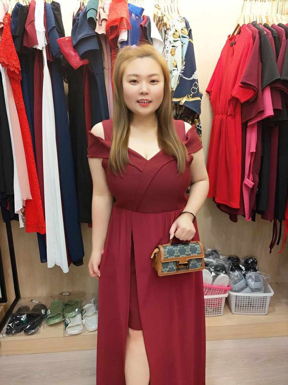 TT#0004 露肩Y领长纱礼服