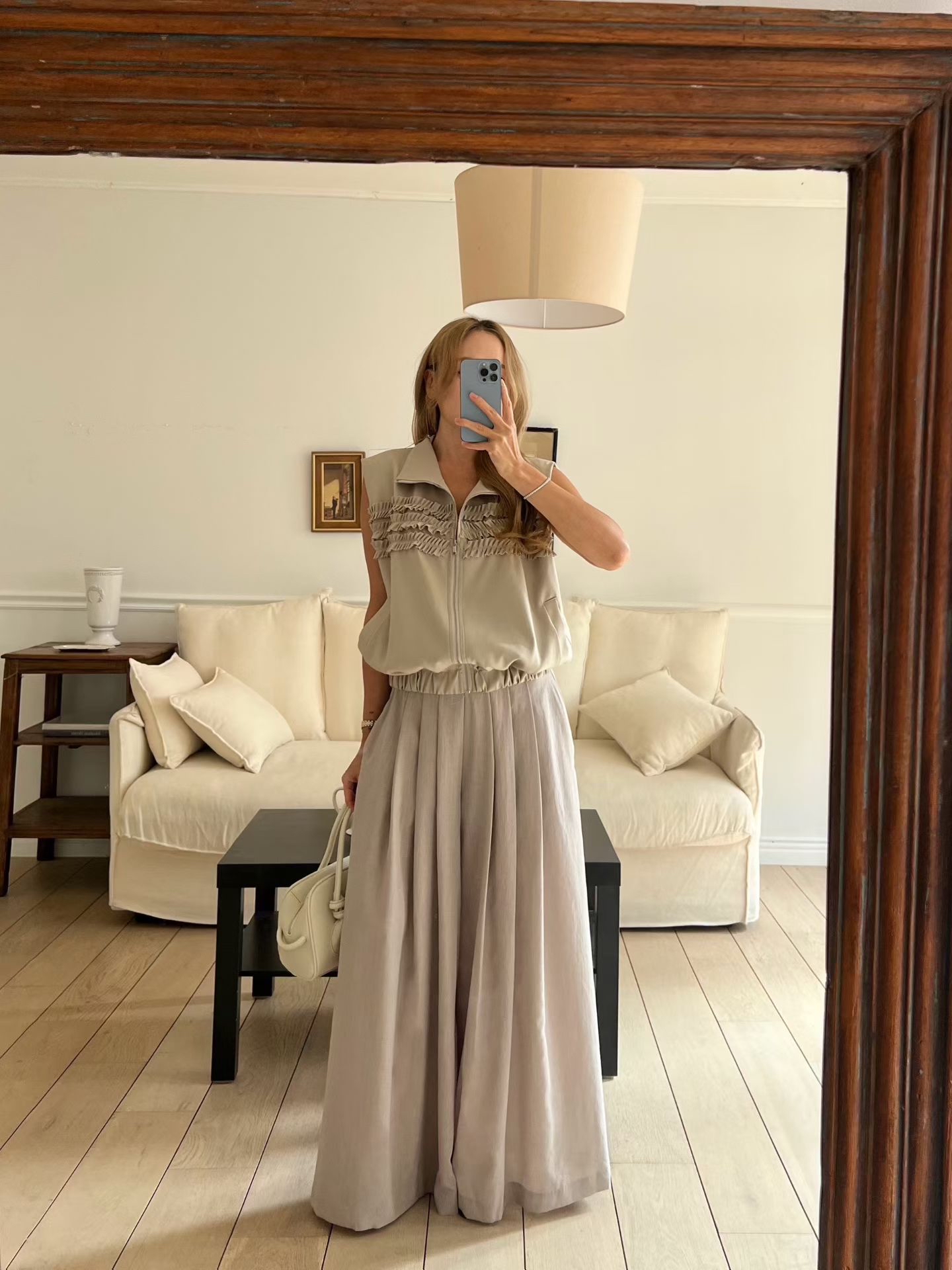 B13 腰間飾釦高質感壓摺闊腿褲