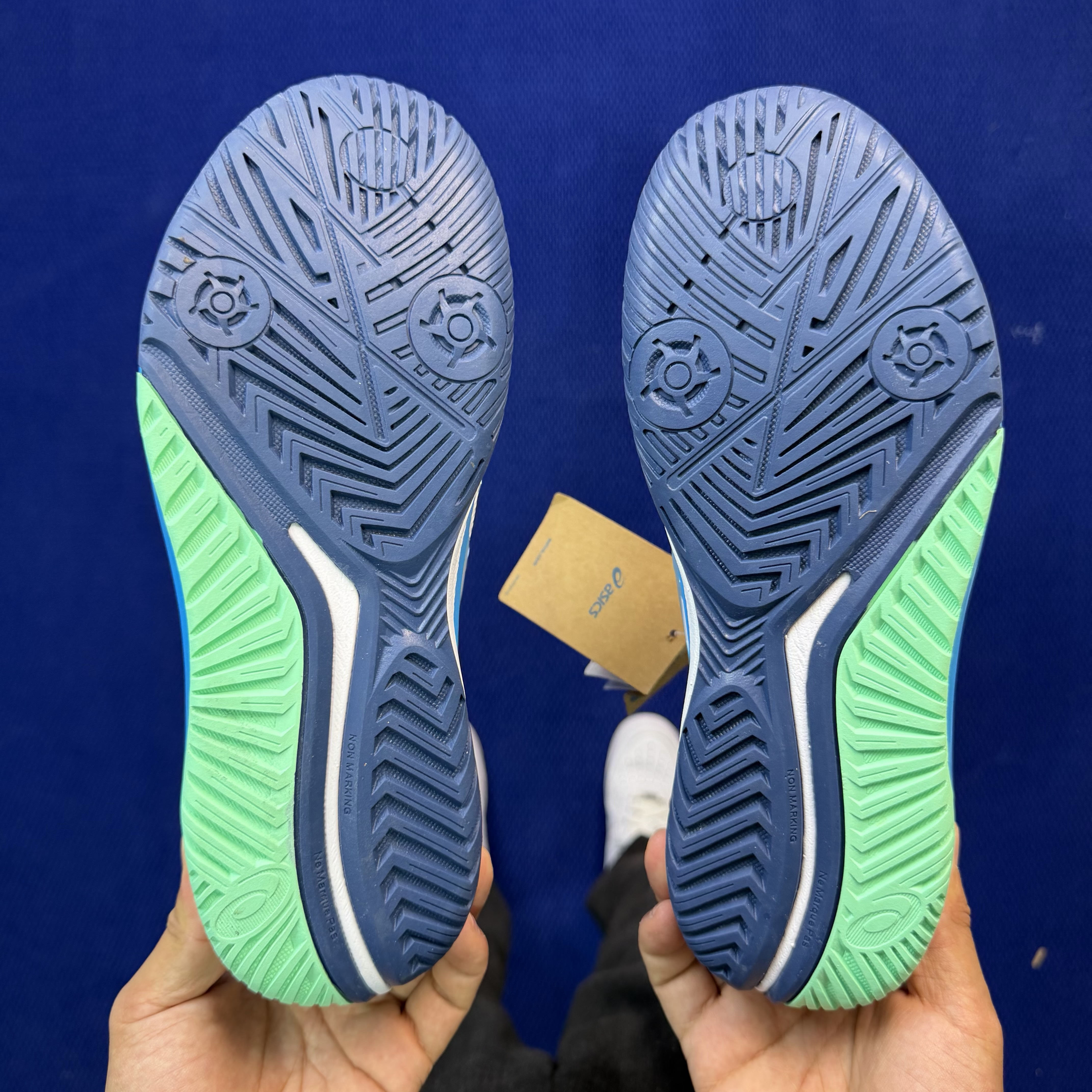 Asics Gel-Resolution 9