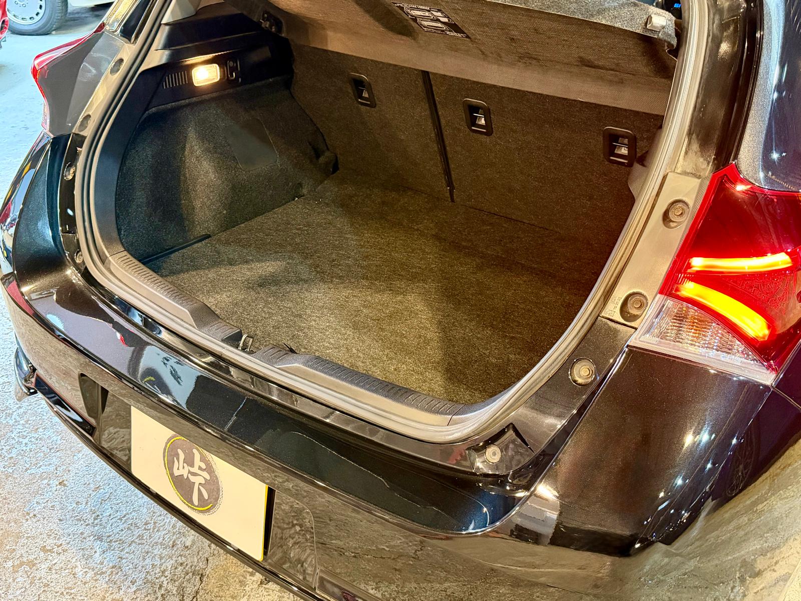Toyota AURIS 1.2 2017