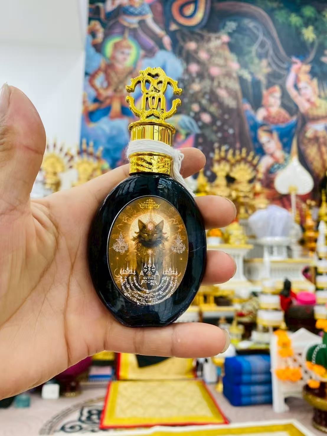 黑貓禦姐香水 阿贊nak