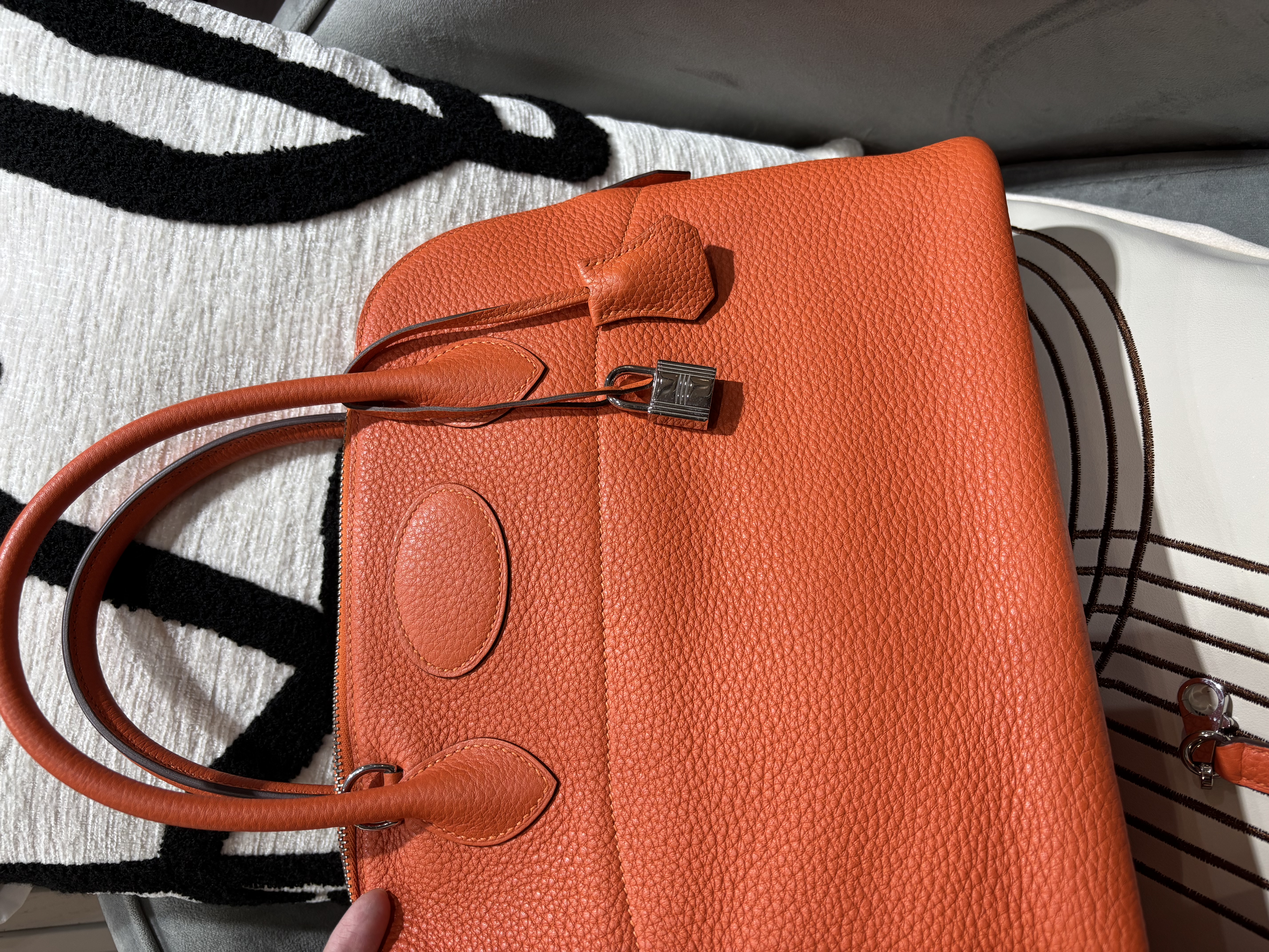 Hermes bolide 31,STAMP T ,100%Authentic ,95%new ✅收據✅key pad✅Dust bag