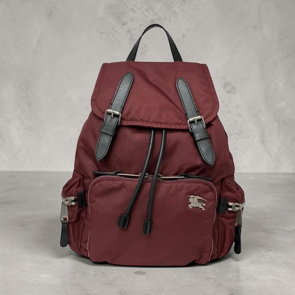 Burberry nylon backpack 100%Authentic,95%new 