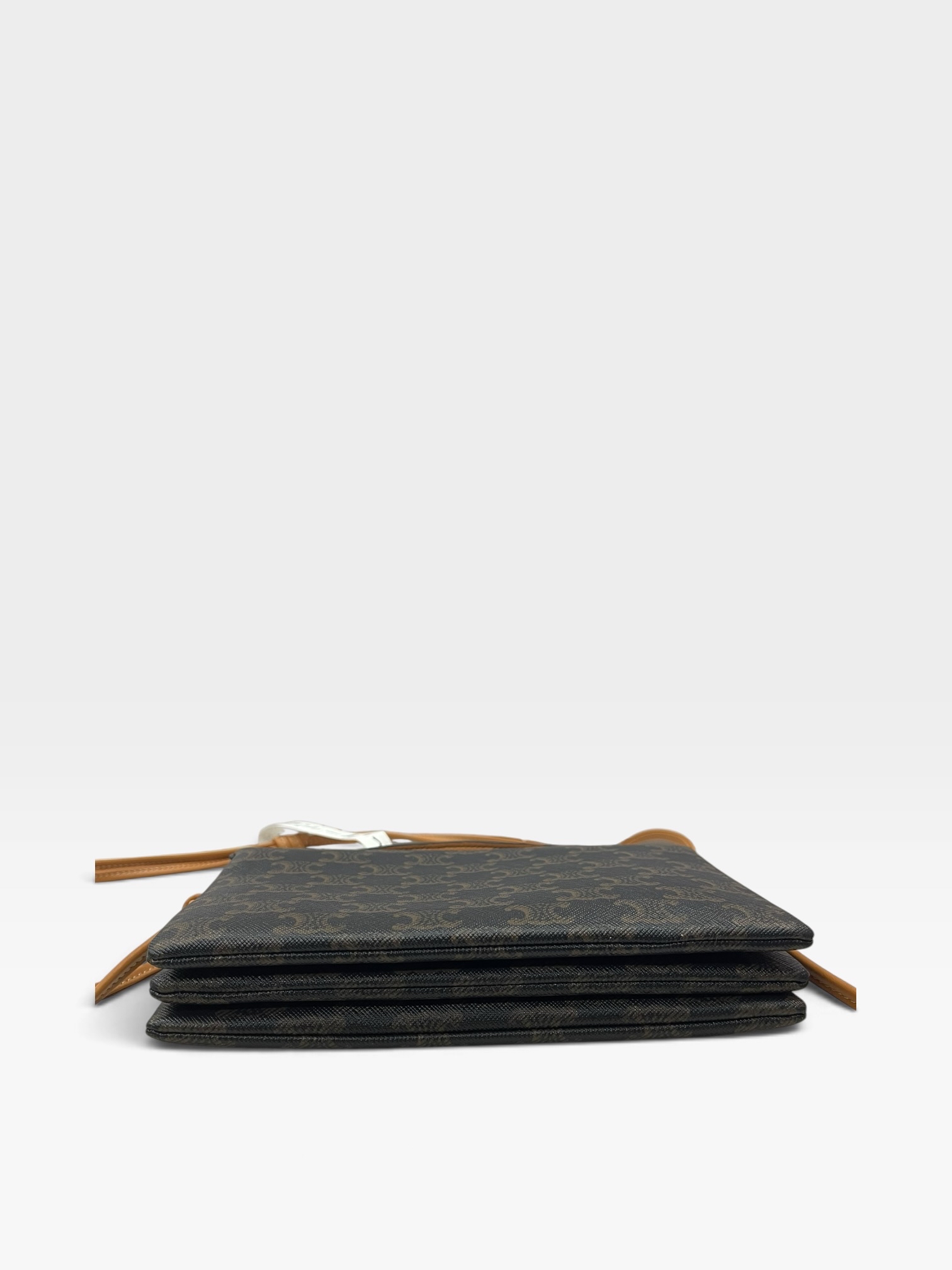 Pre-Owned CELINE Trio Flap / Product Code: 102916