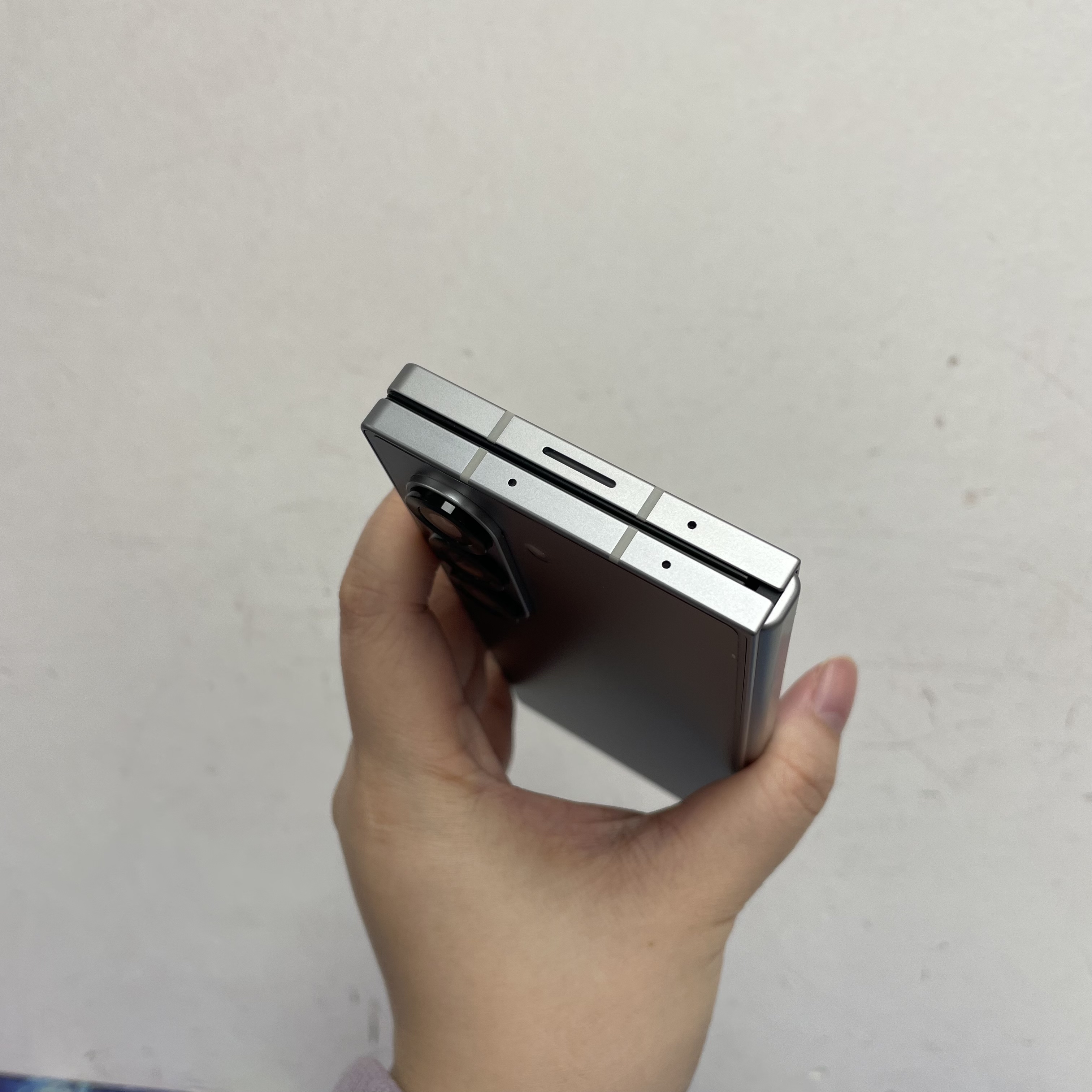 *5806 Galaxy Z Fold 6 完美機 12+256GB 銀色 sliver