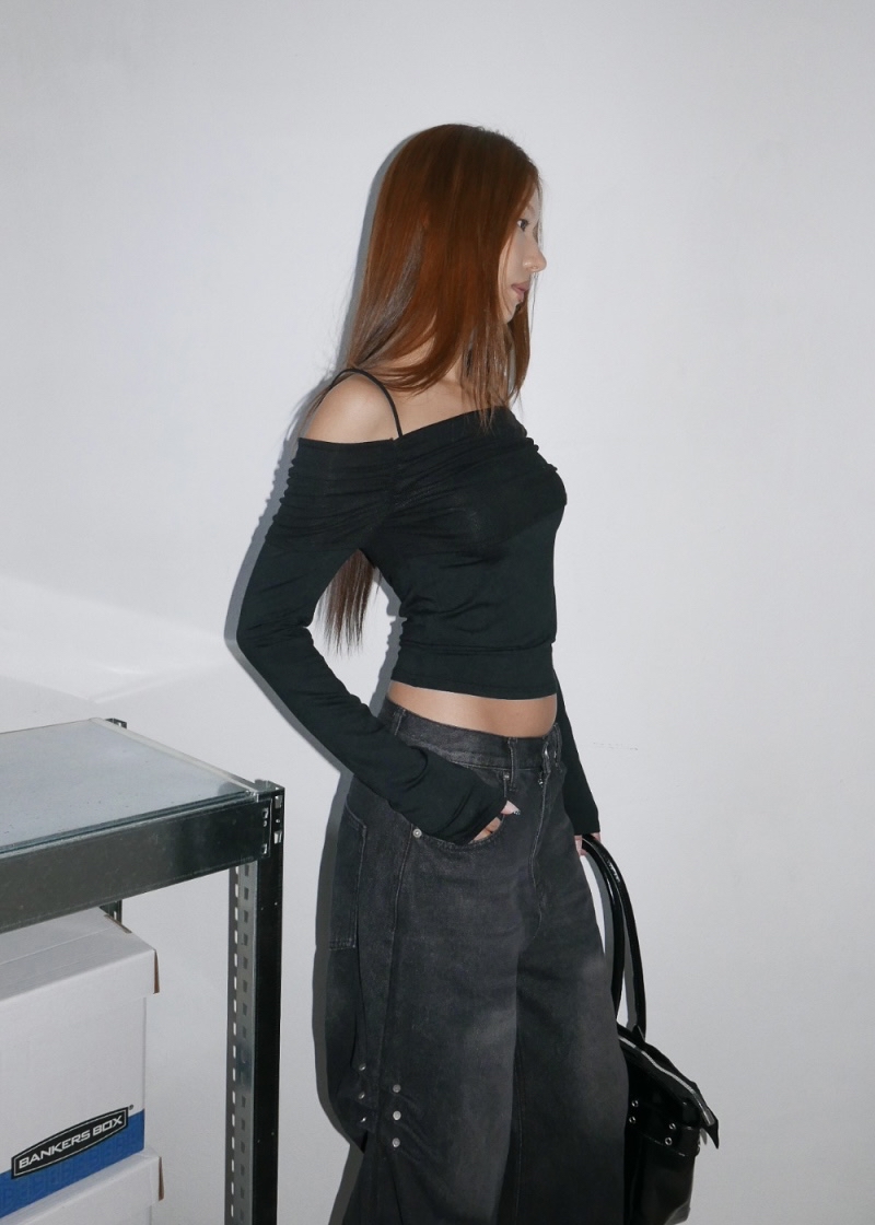 Ruched Off-Shoulder Long Sleeve