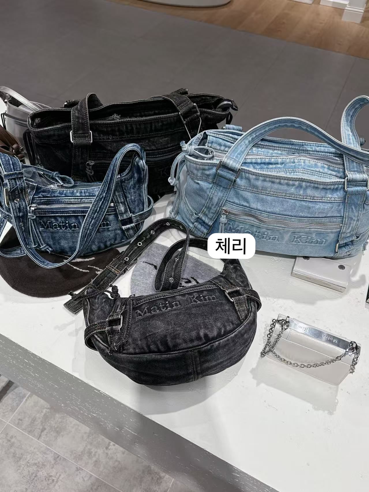 🇰🇷Matin Kim washed demin mini hobo Bag 香港現貨