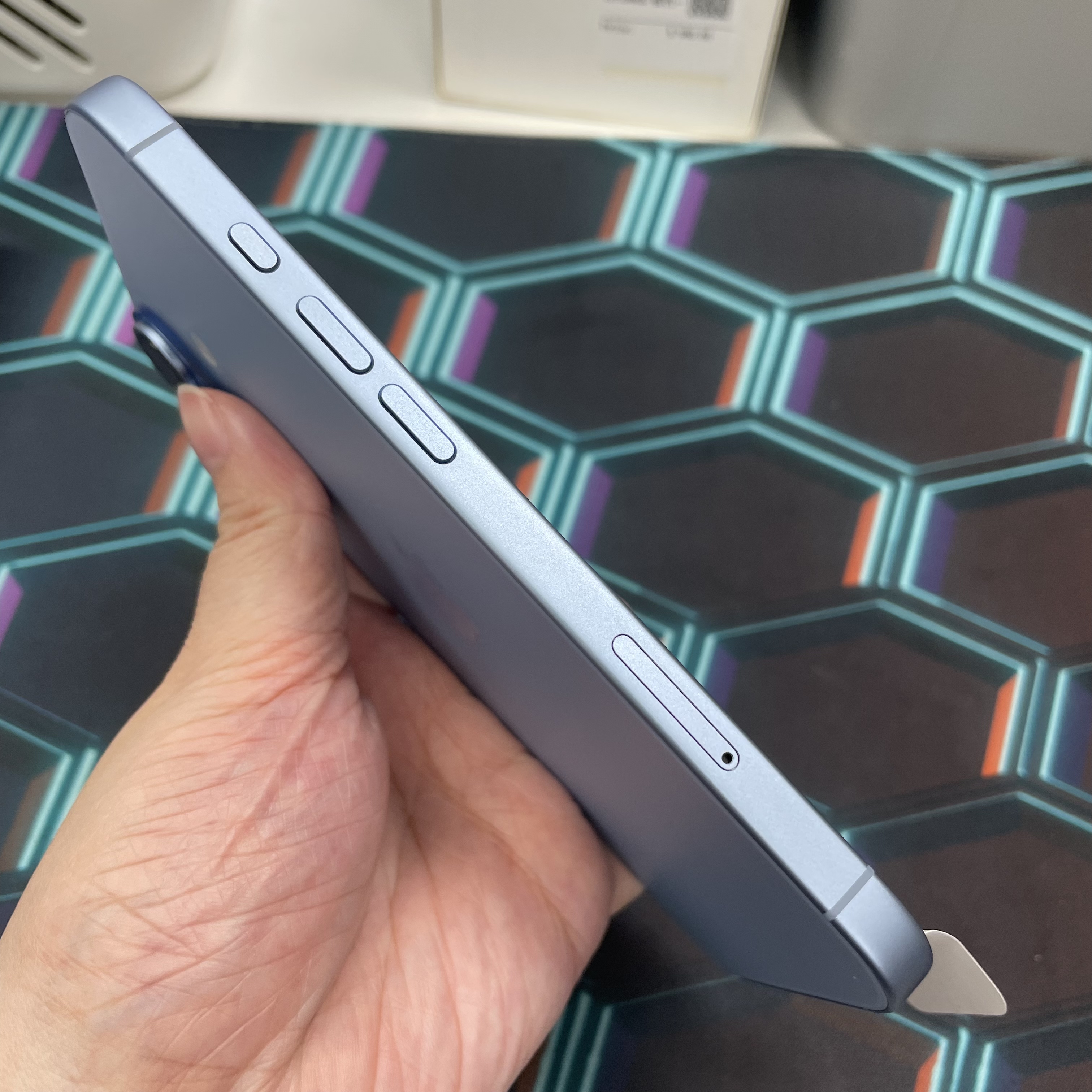 *6311 17 未使用品 256GB 電100 藍色 blue