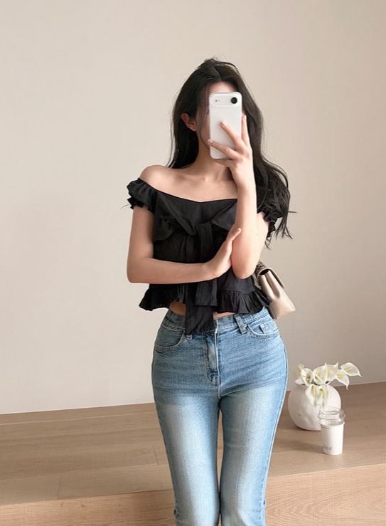 【優雅款式】白色荷葉邊抽繩上衣