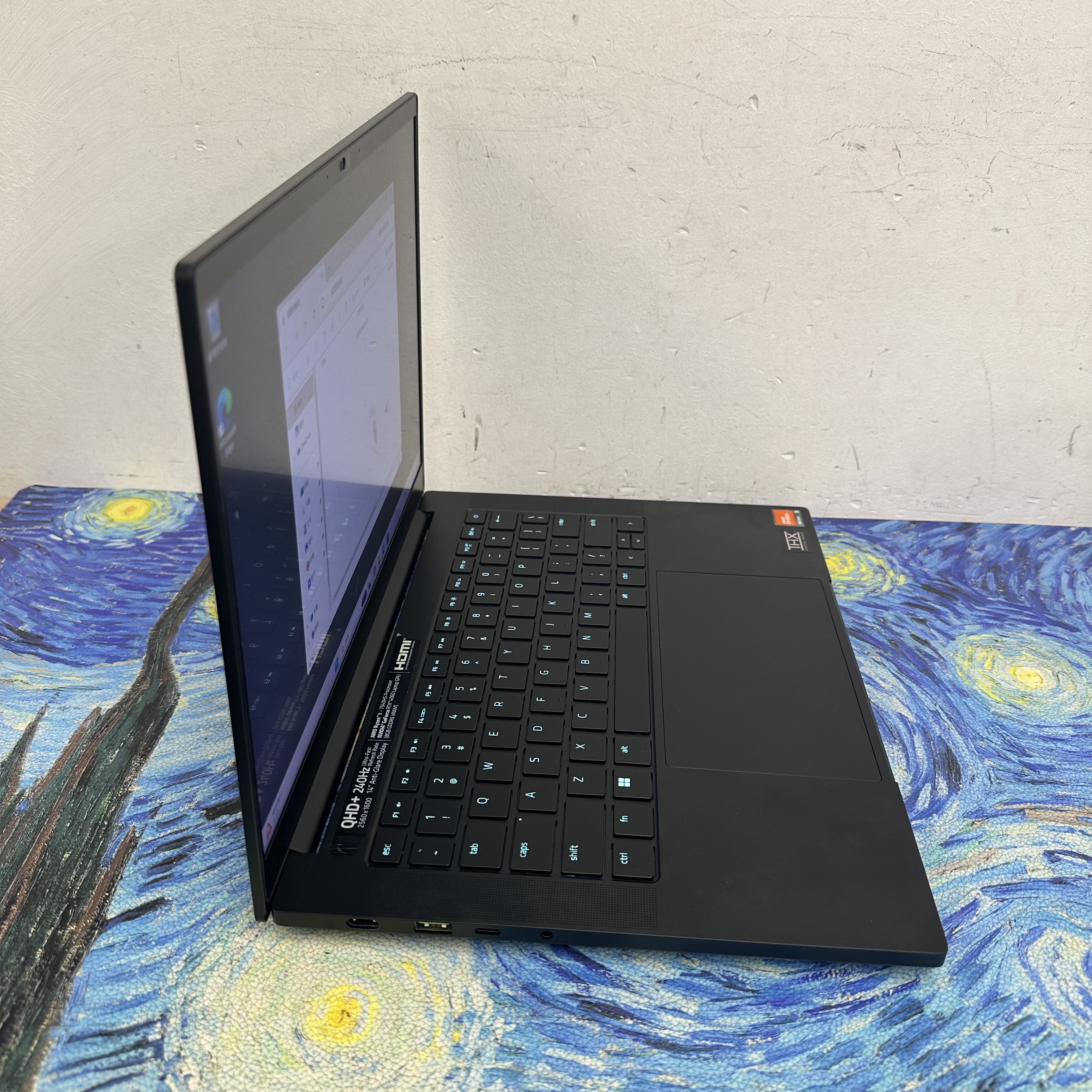 #5956 Razer AMD Ryzen 9 7940HS/16GB Ram/1TB SSD/RGB Keyboard/14寸2.5K 240Hz Mon/Gaming Laptop / PC / Gaming Notebook / MacBook / YouTube / Netflix /