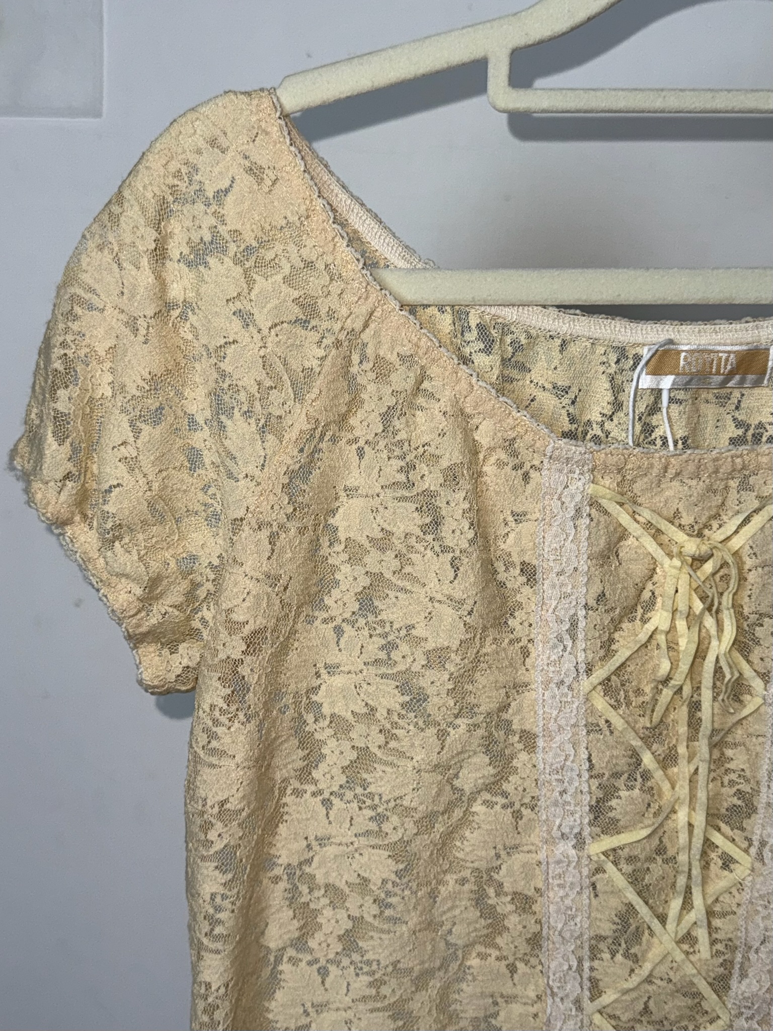 Vintage Cream Floral Lace Lace-Up Top