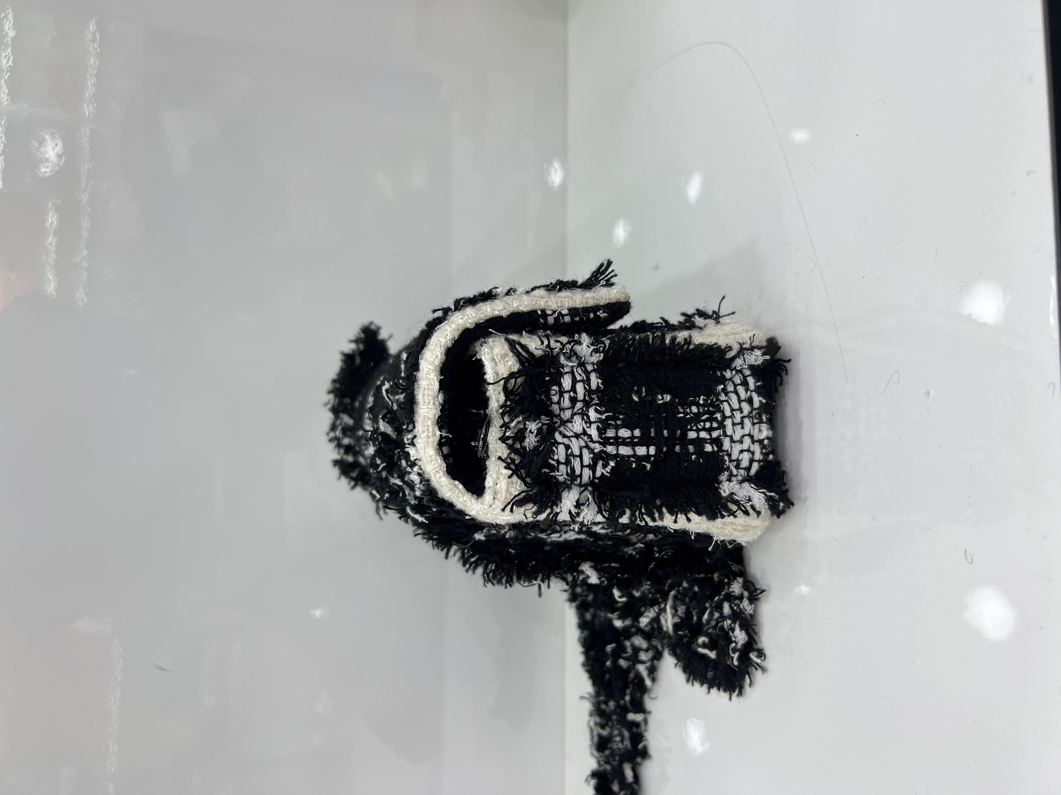 直播貨品 |  [1個-$100 2個-$300］EE85