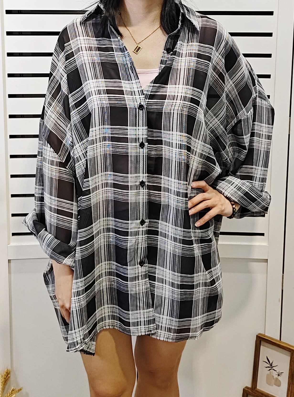 JY9027 Sheer Long Sleeve Collar Checked Shirt