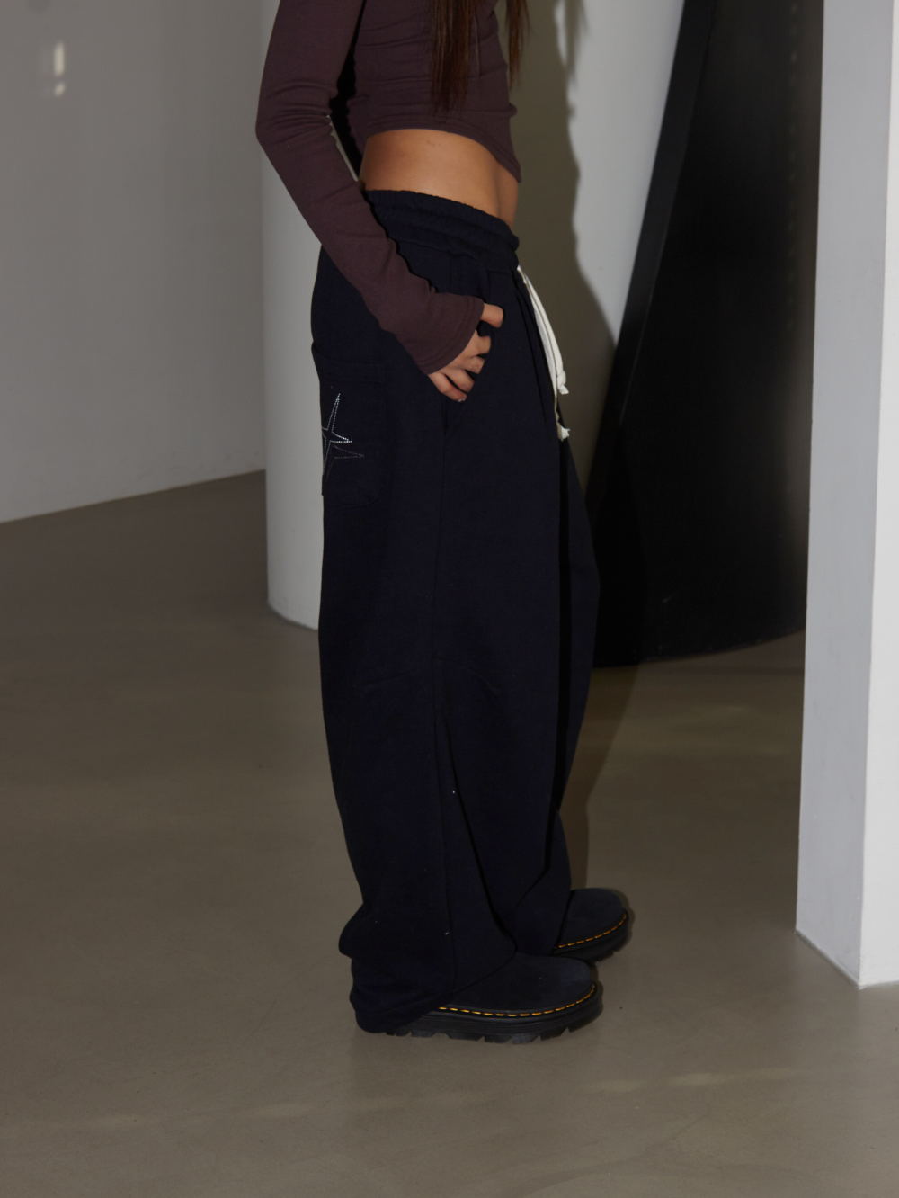 Star Pocket Wide-Leg Sweatpants