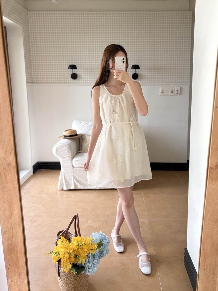 Fleur Embroidered Dress
