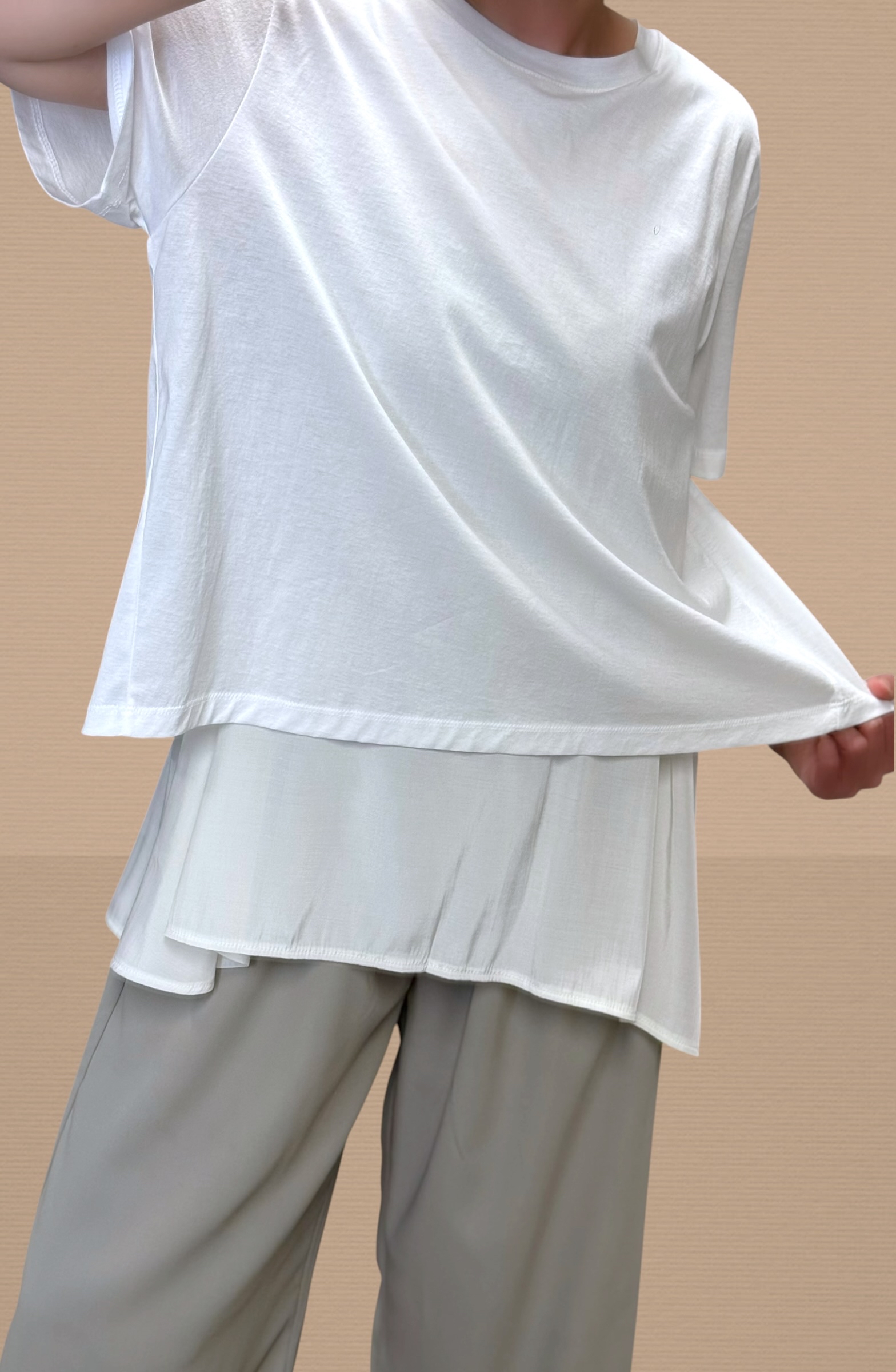221149背脊開叉tee