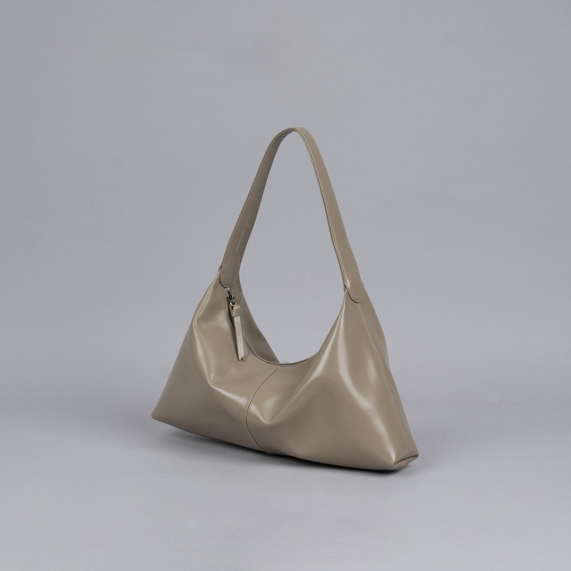 【莫奈風】 預訂_牛皮亮面 Mone Bag (S) By Bucks & leather