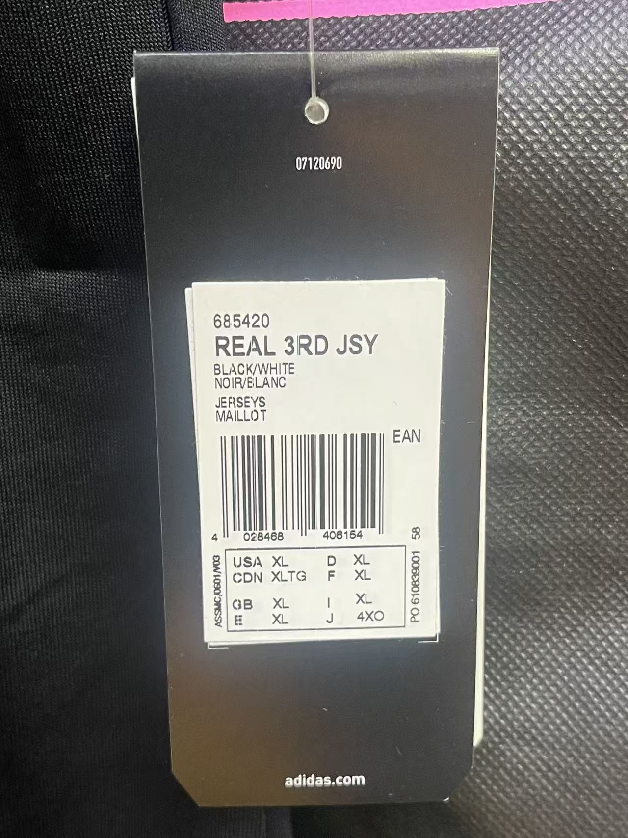 2008-09 Real Madrid 3RD Shirt Size XL "BNWT"