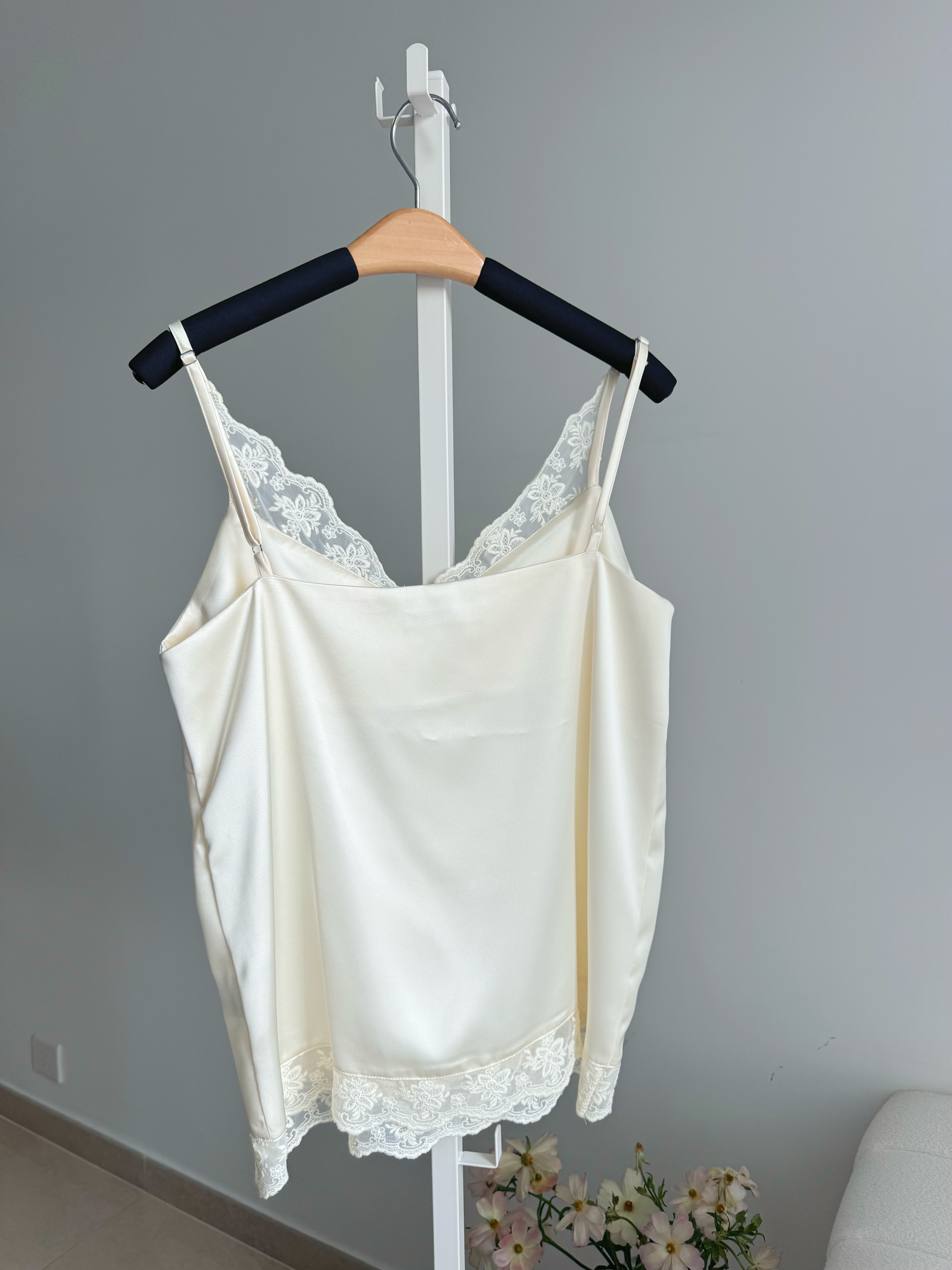 Elegant silky lace top