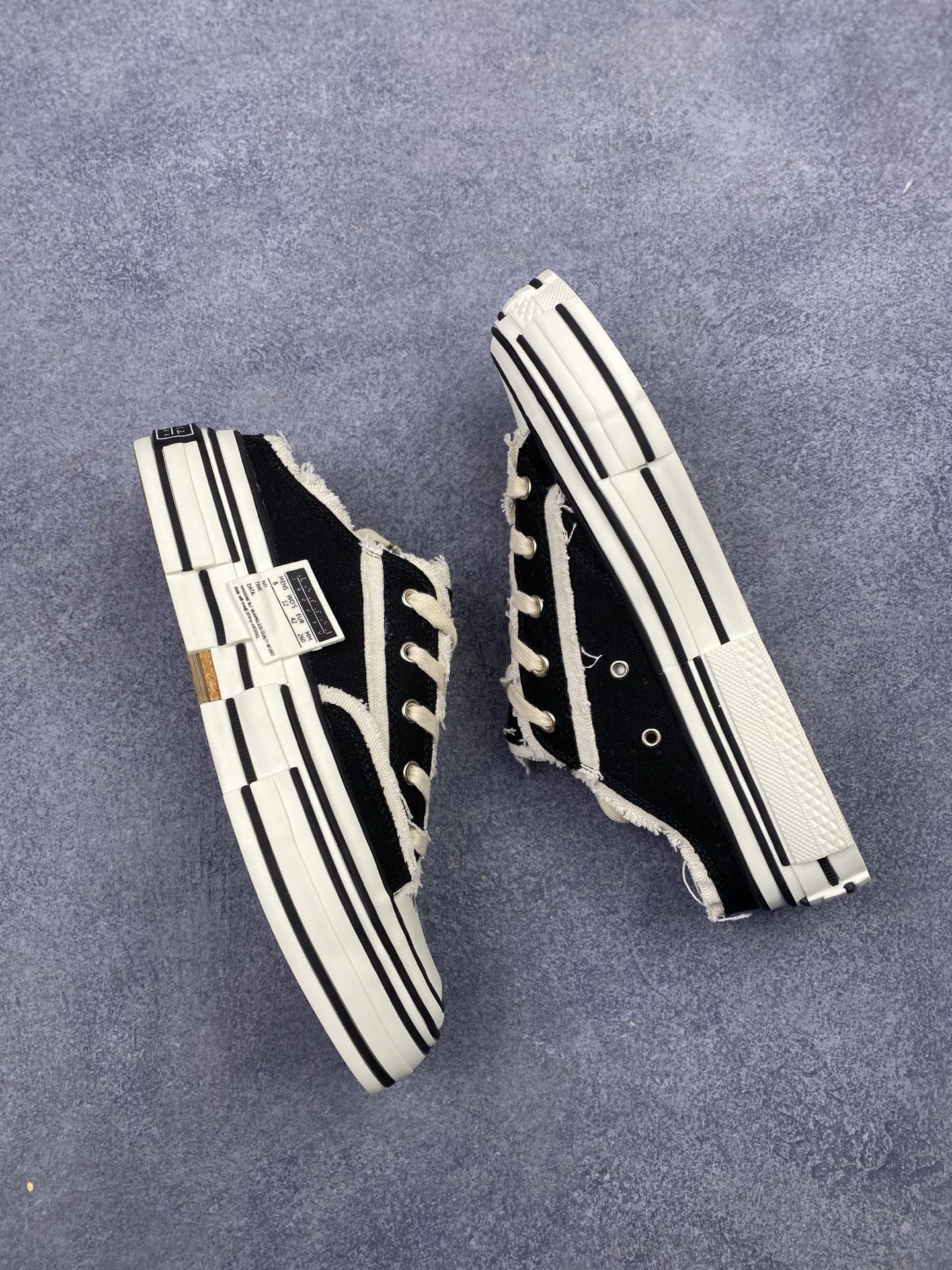 xVESSEL G.O.P. Slip on