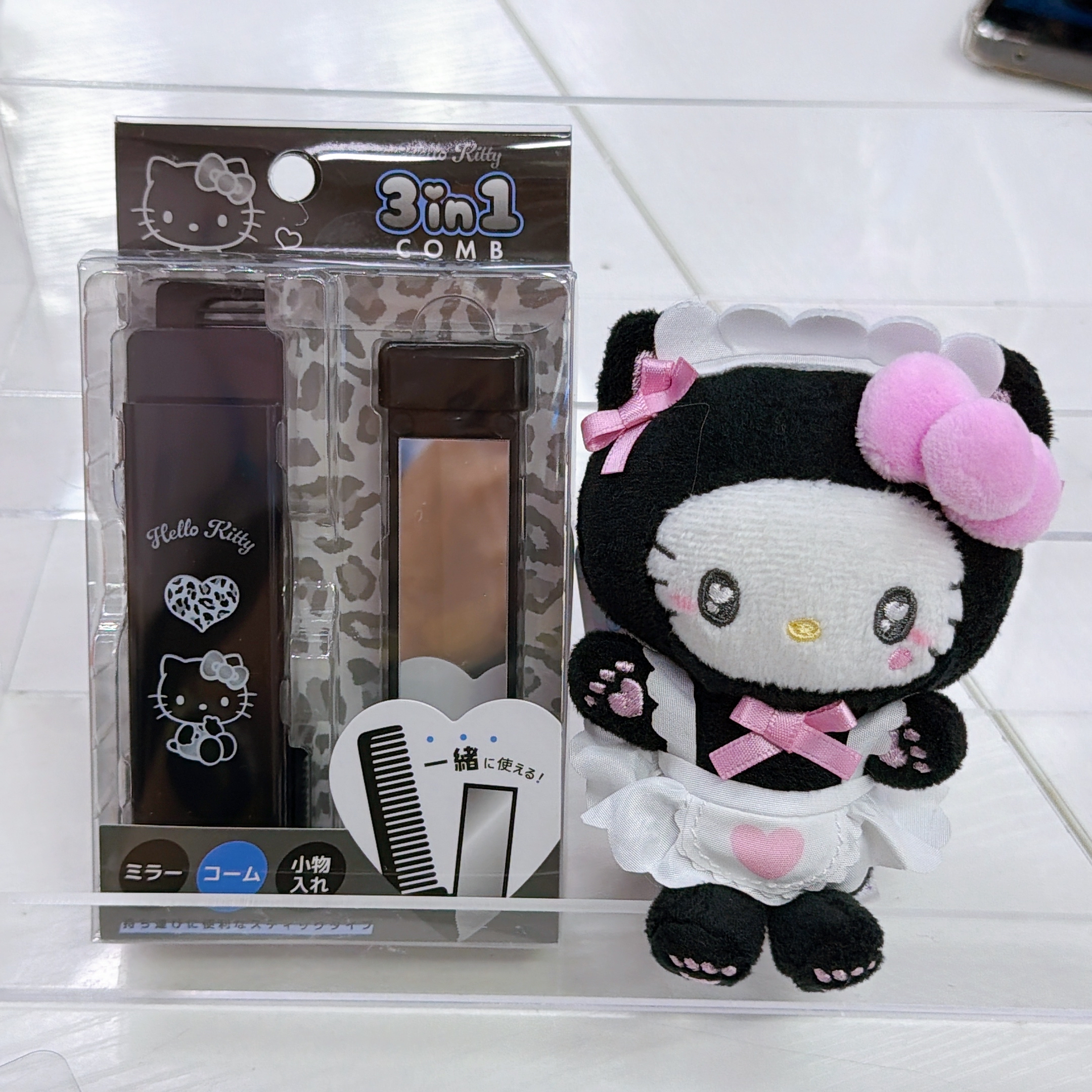 日本直送Hello Kitty新款公仔掛飾 鏡盒
