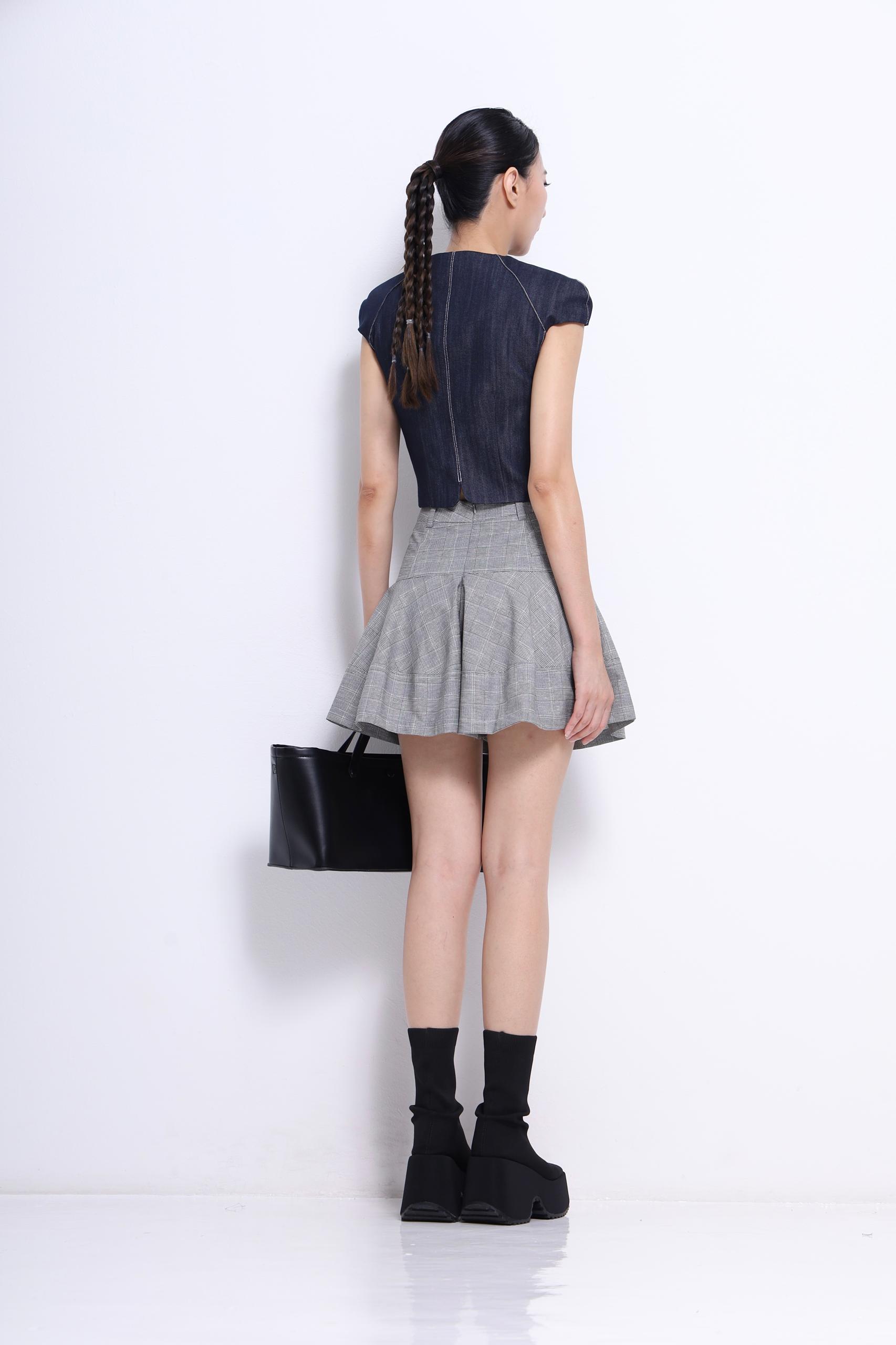 P582 WIDE LEG SHORT PANT SKIRT