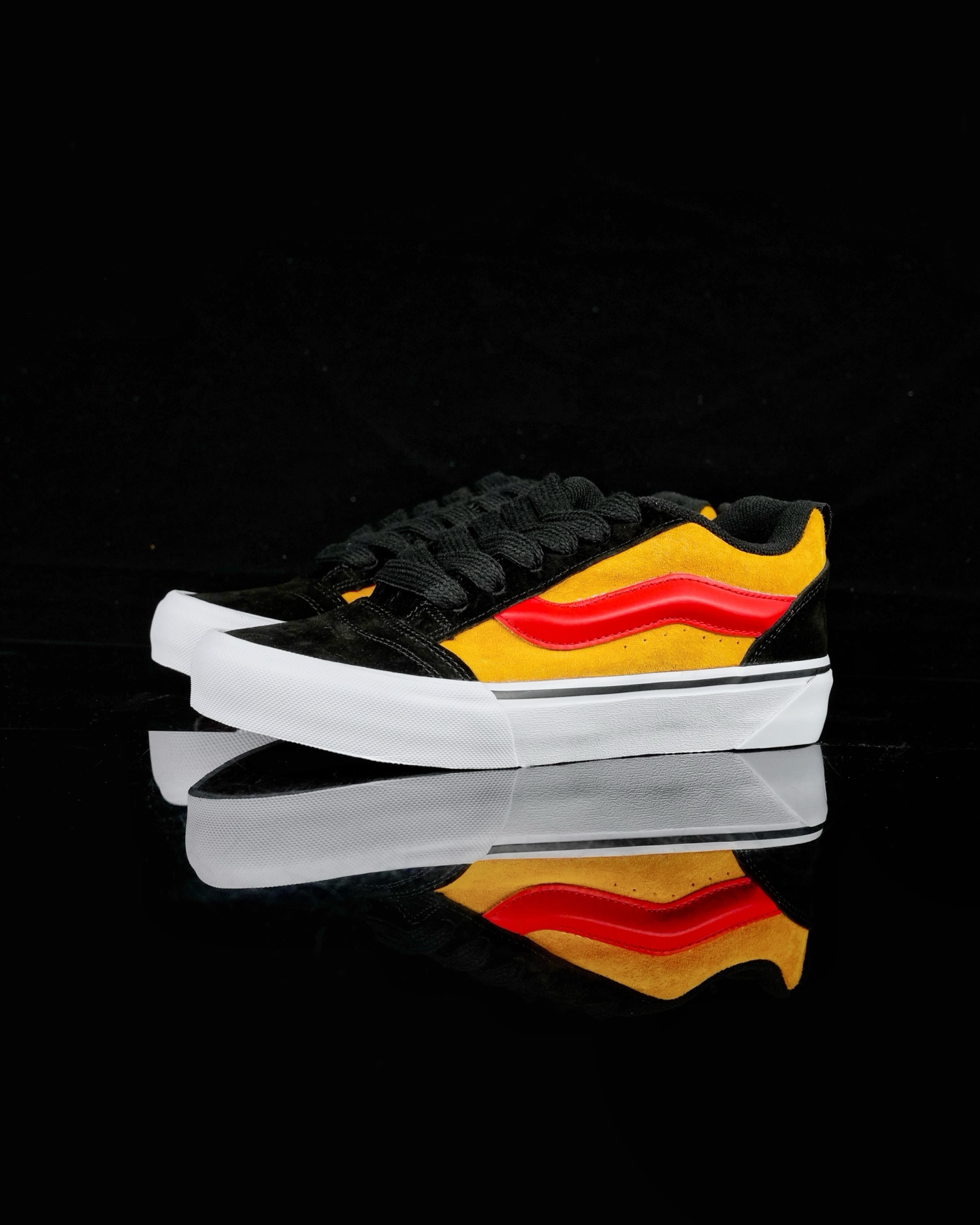 Vans Knu Skool