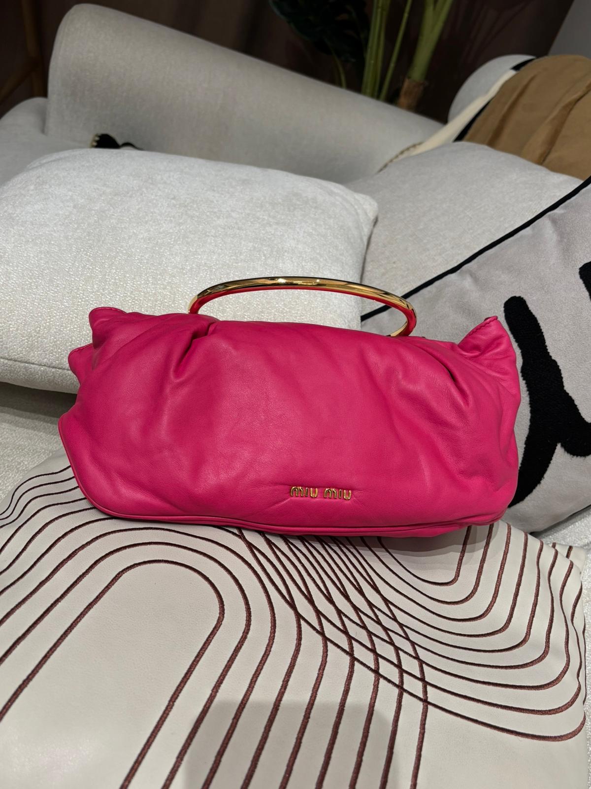 Miu Miu clutch bag lamskin 100%Authentic,95%new✅dust bag 