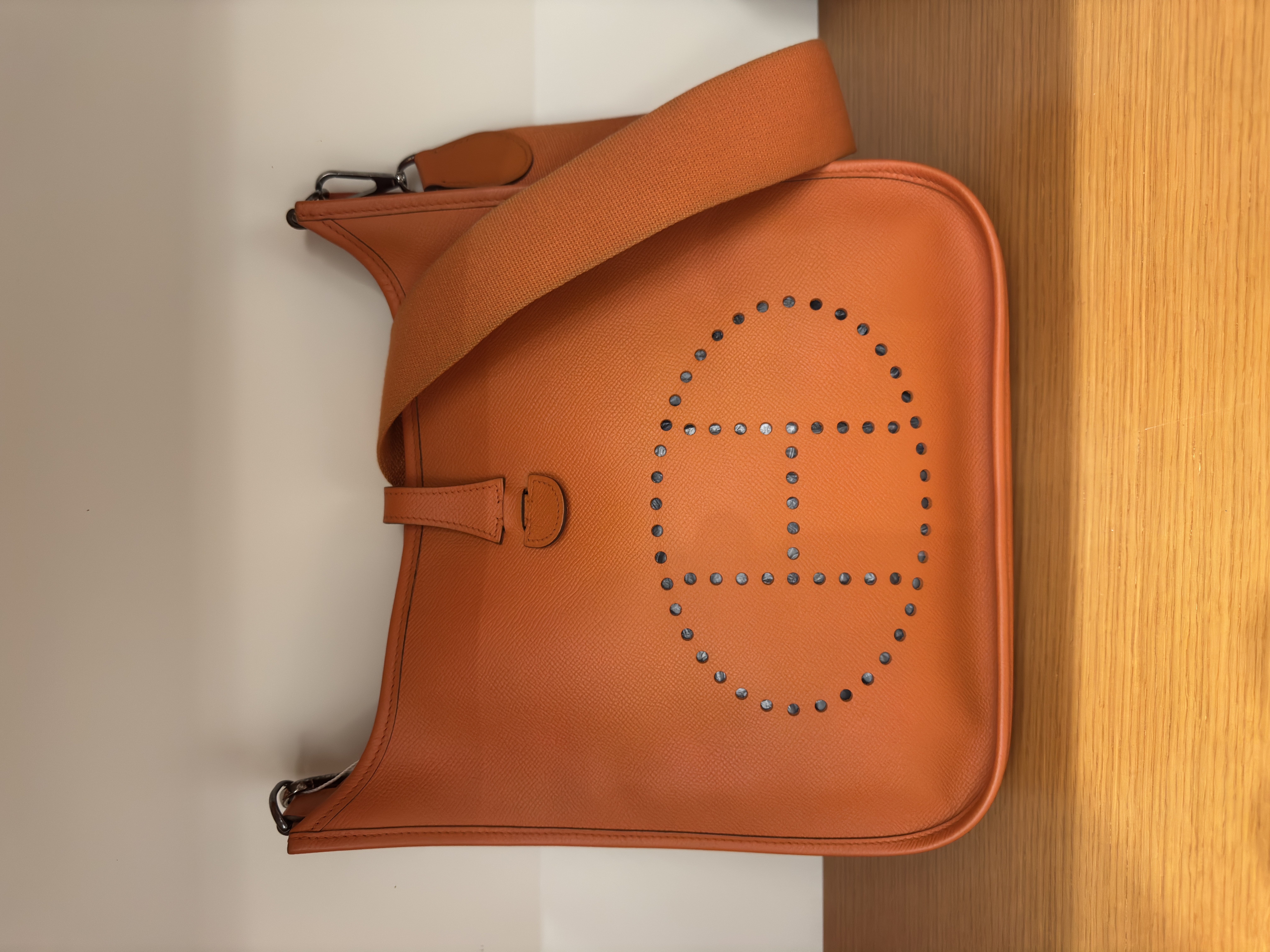 直播貨品 |  [1個-$100 2個-$300］HH05 / Stamp 框k