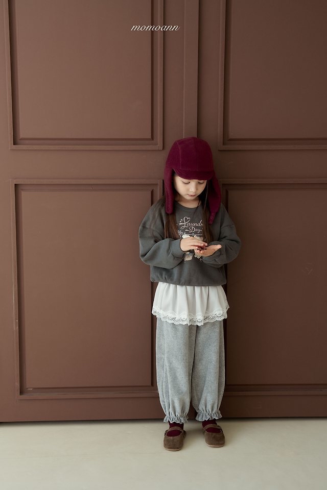 Momoann | Pigcat sweatshirt with Mom