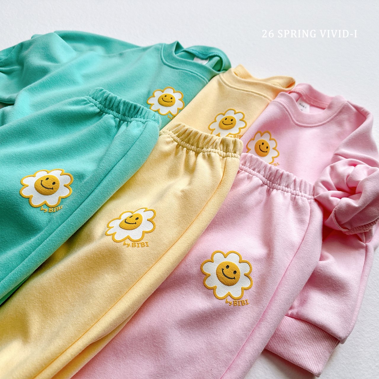 🌸預訂 韓國直送🌸🇰🇷VIVIDI三色立體花花印花長袖上下套裝