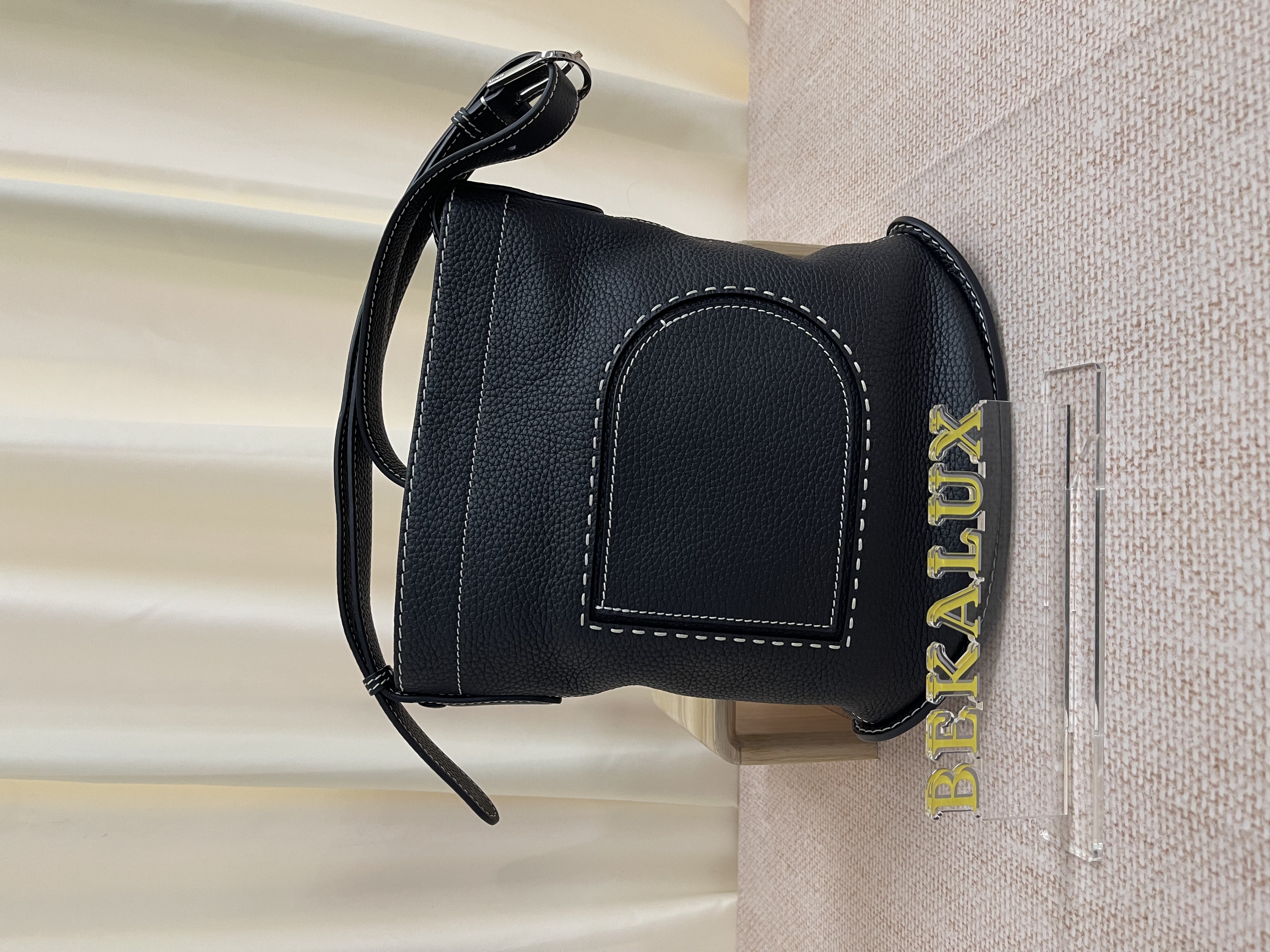 Pre-owned Delvaux Pin Daily/ Product Code: 26022407