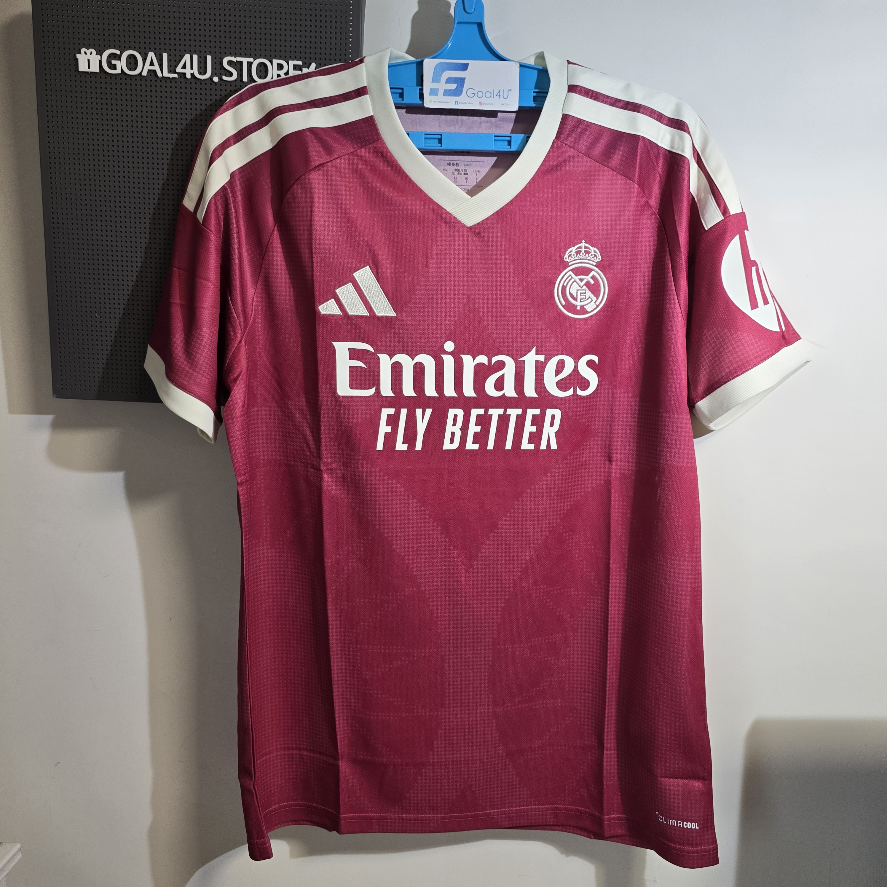 💎拉丁美洲風情重塑經典 Adidas Real Madrid 皇家馬德里 2026-27 三客球迷版球衣 (可加印字章) IA7520
