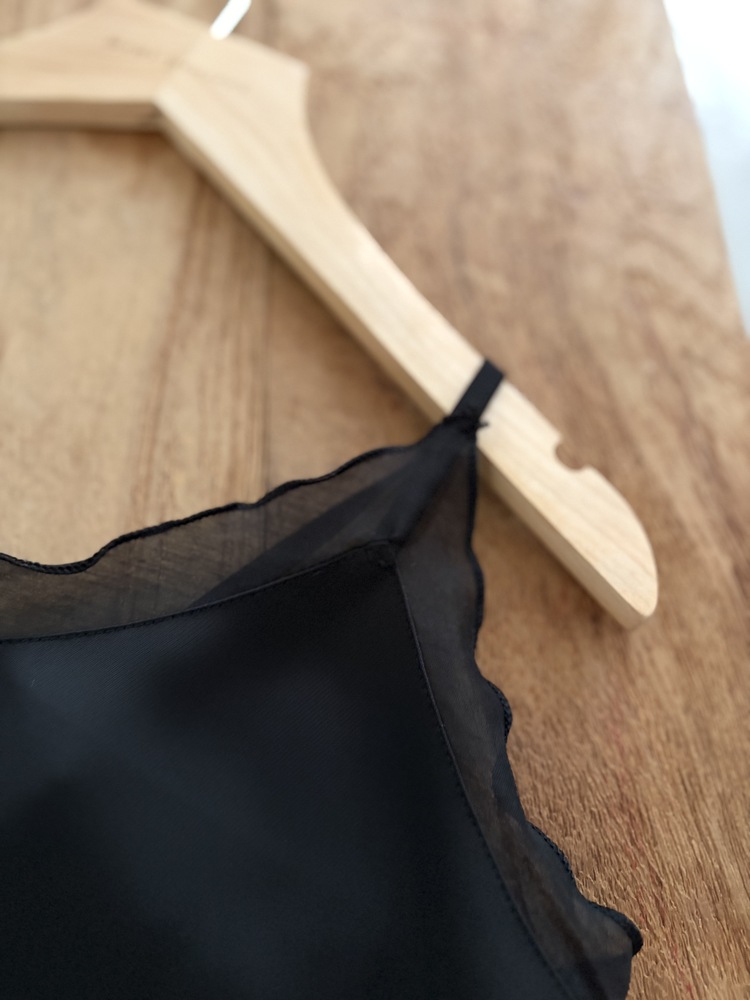 Silky Adjustable Cami (Black)